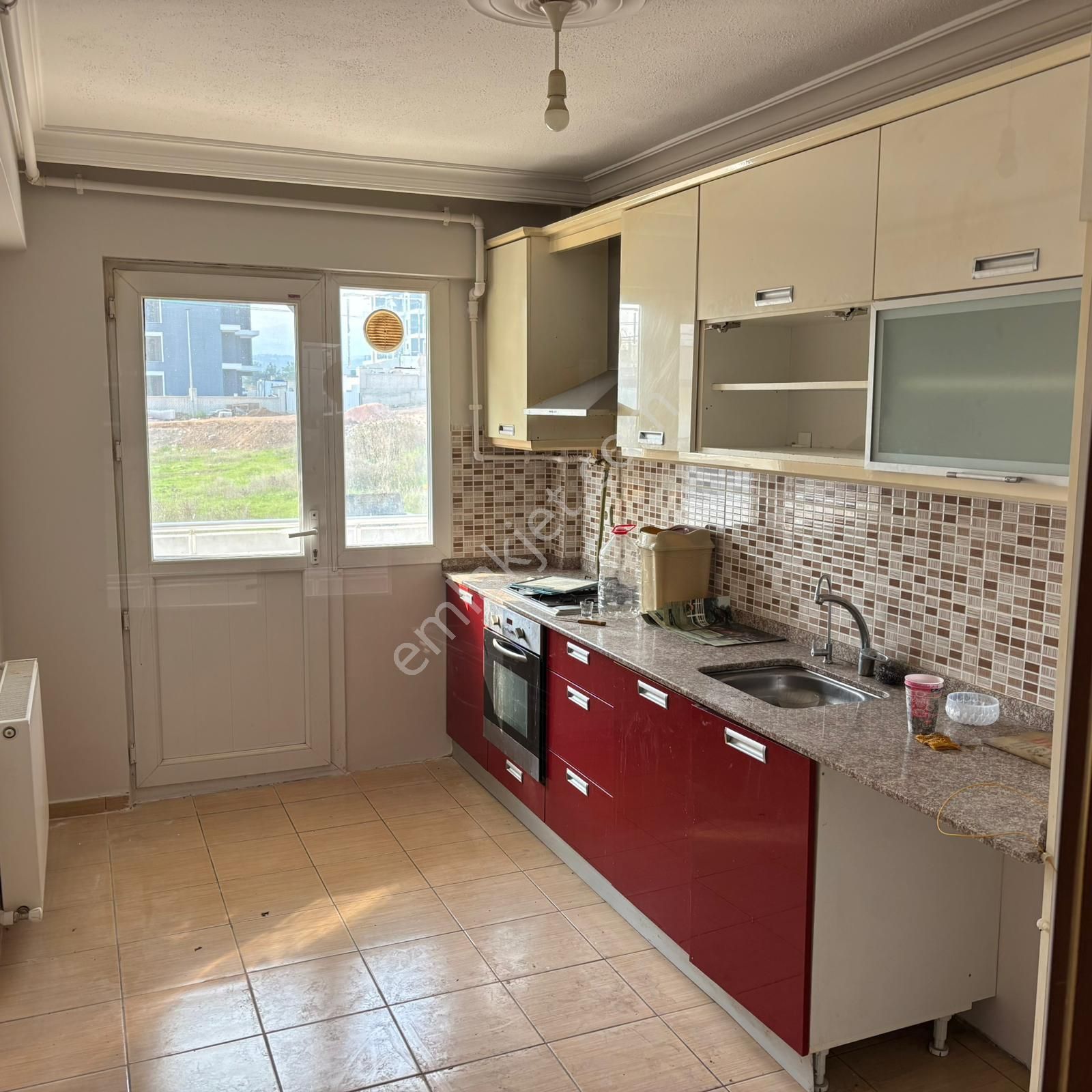 Menderes Turyap'tan Barbaros Mah. 2+1 Kiralık Köşe Daire - Görsel 17