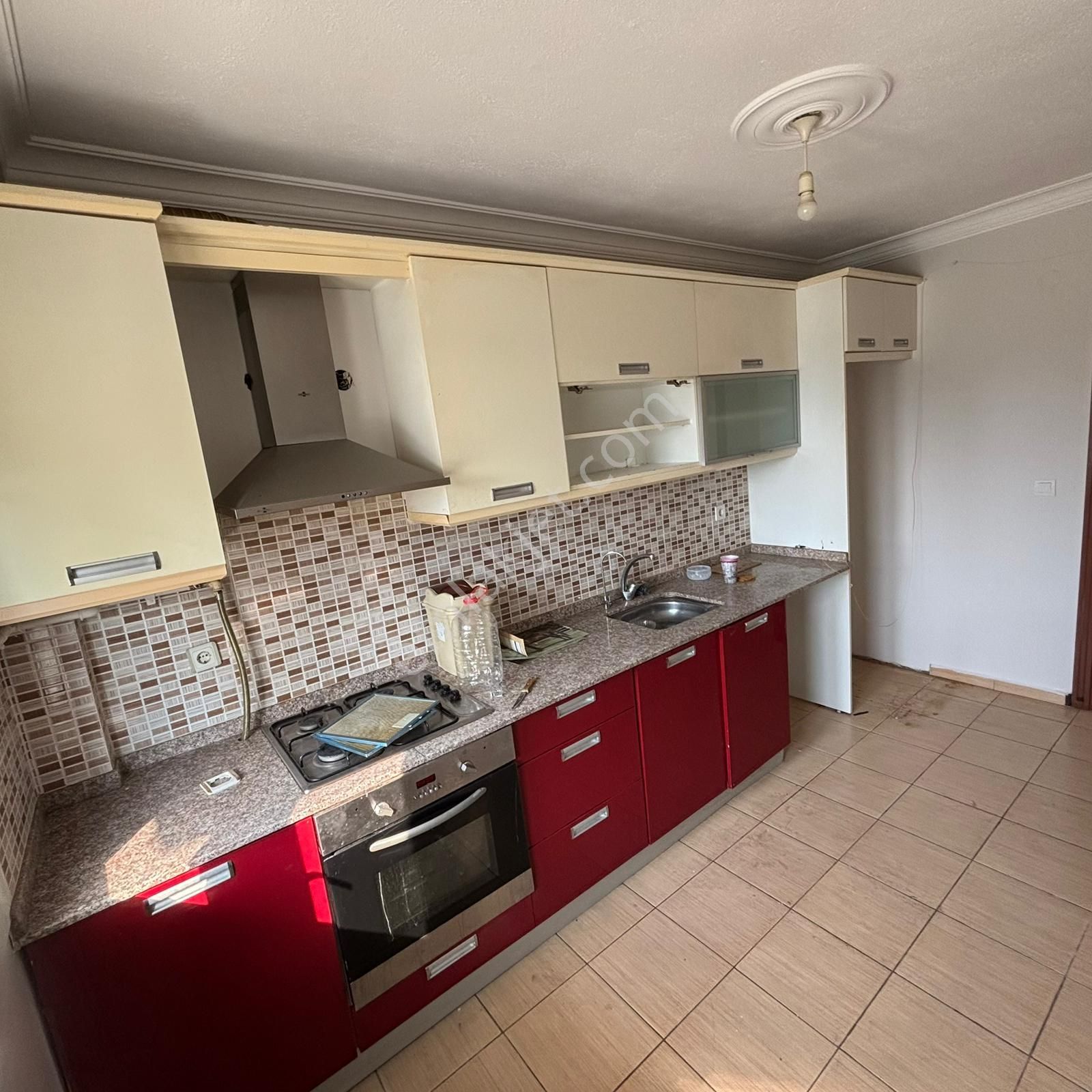 Menderes Turyap'tan Barbaros Mah. 2+1 Kiralık Köşe Daire - Görsel 15