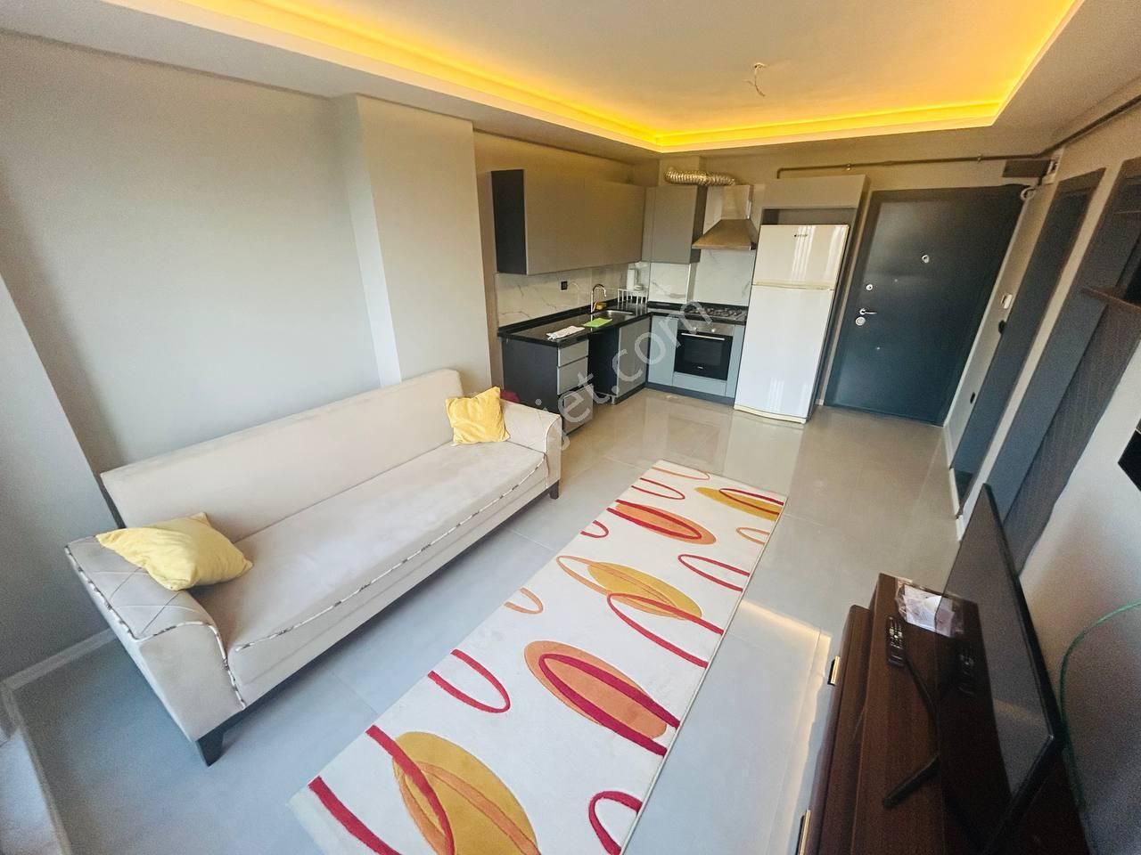 Kurupelitte Eşyalı Ara Kat Satılık 1+1 Daire - Görsel 5