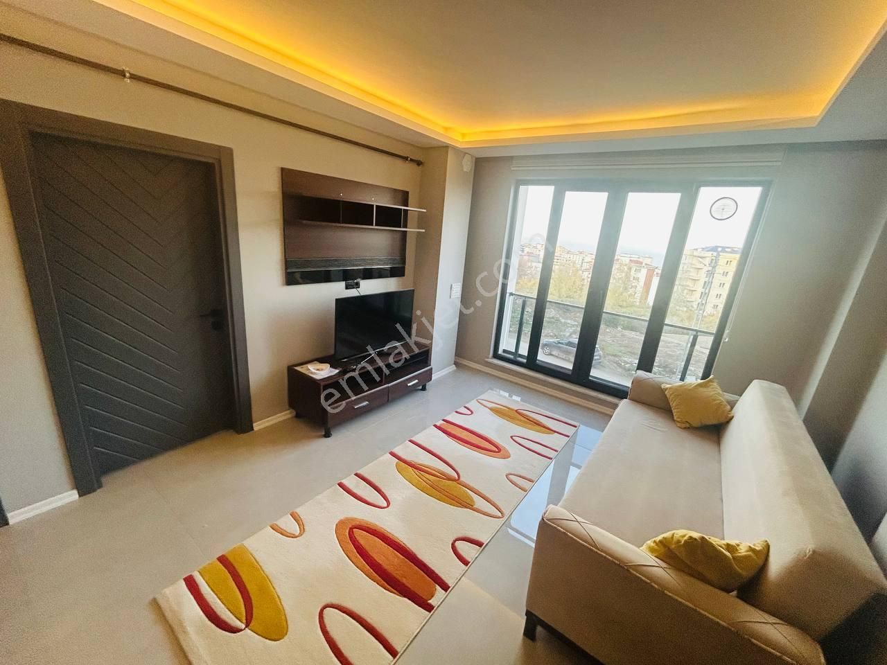 Kurupelitte Eşyalı Ara Kat Satılık 1+1 Daire - Görsel 4