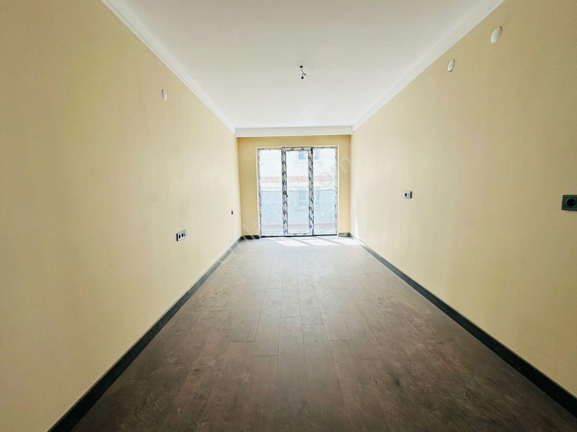 Karapürçek'te Külliye Yakını Yerden Isıtmalı Full Yapılı 3+1 Satılık Daire !!! - Görsel 11