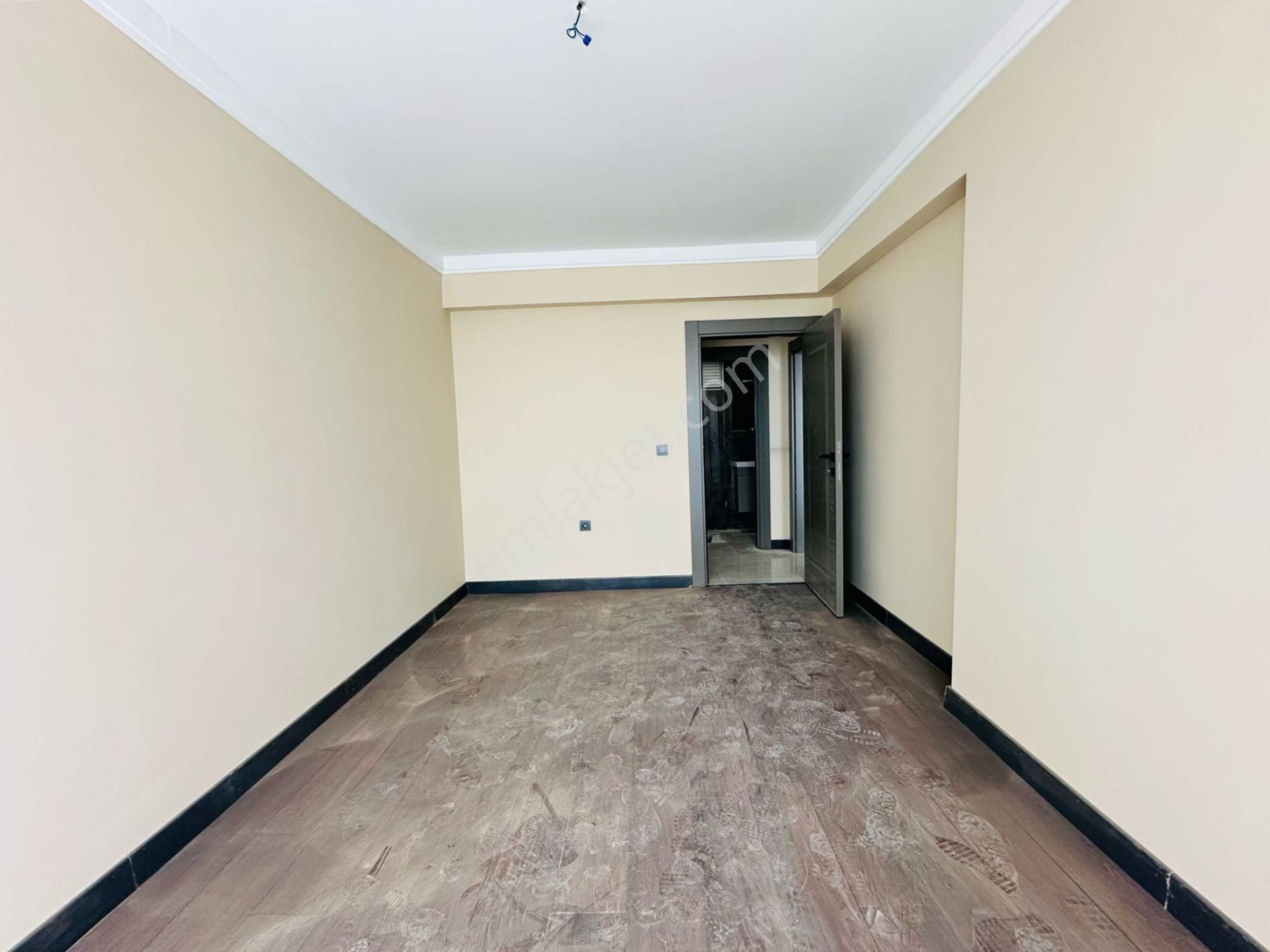 Karapürçek'te Külliye Yakını Yerden Isıtmalı Full Yapılı 3+1 Satılık Daire !!! - Görsel 13