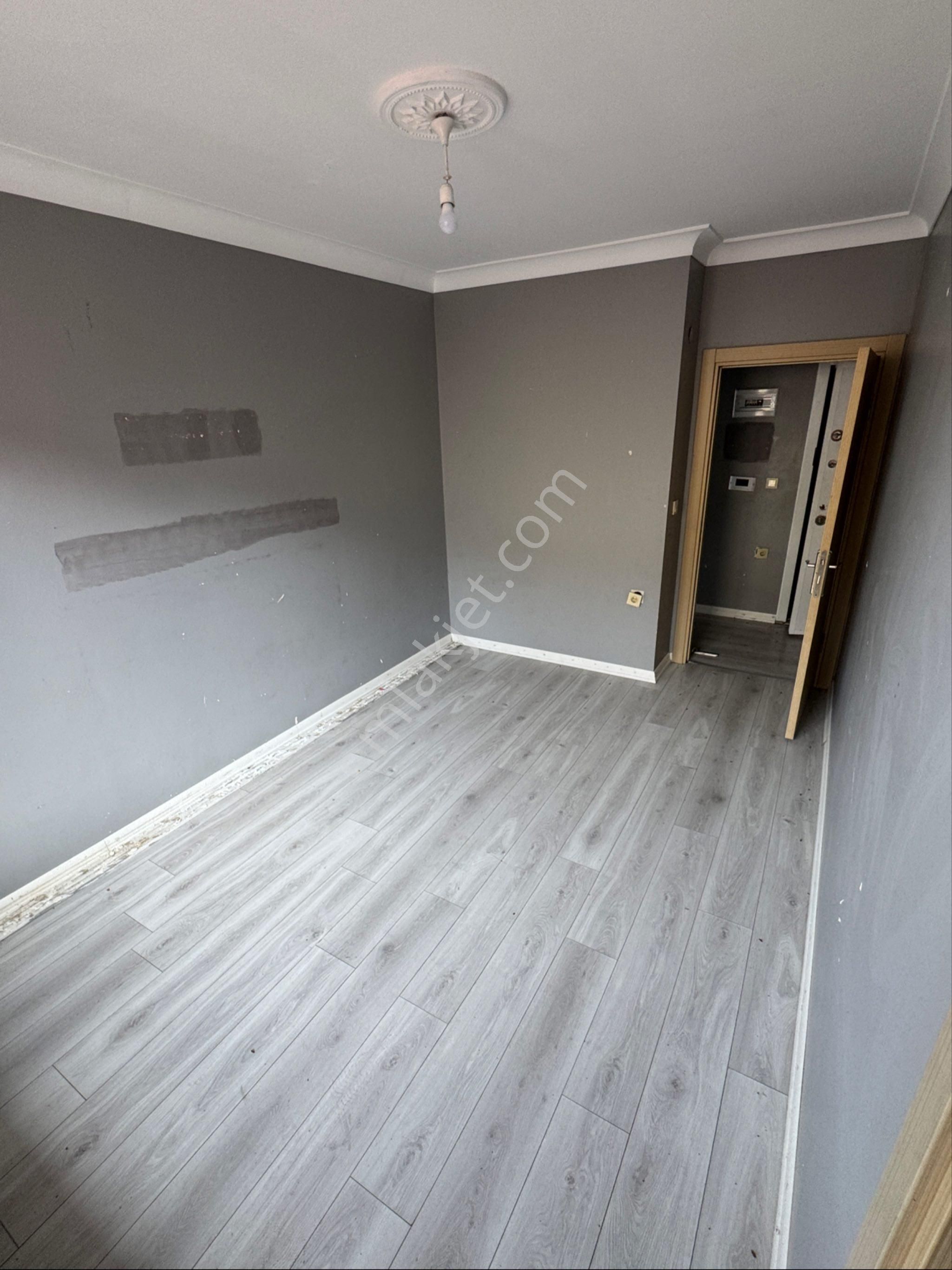 1987den Bugüne Güvenle Bulut Beta Emlaktan Satılık Üst Dublex - Görsel 6