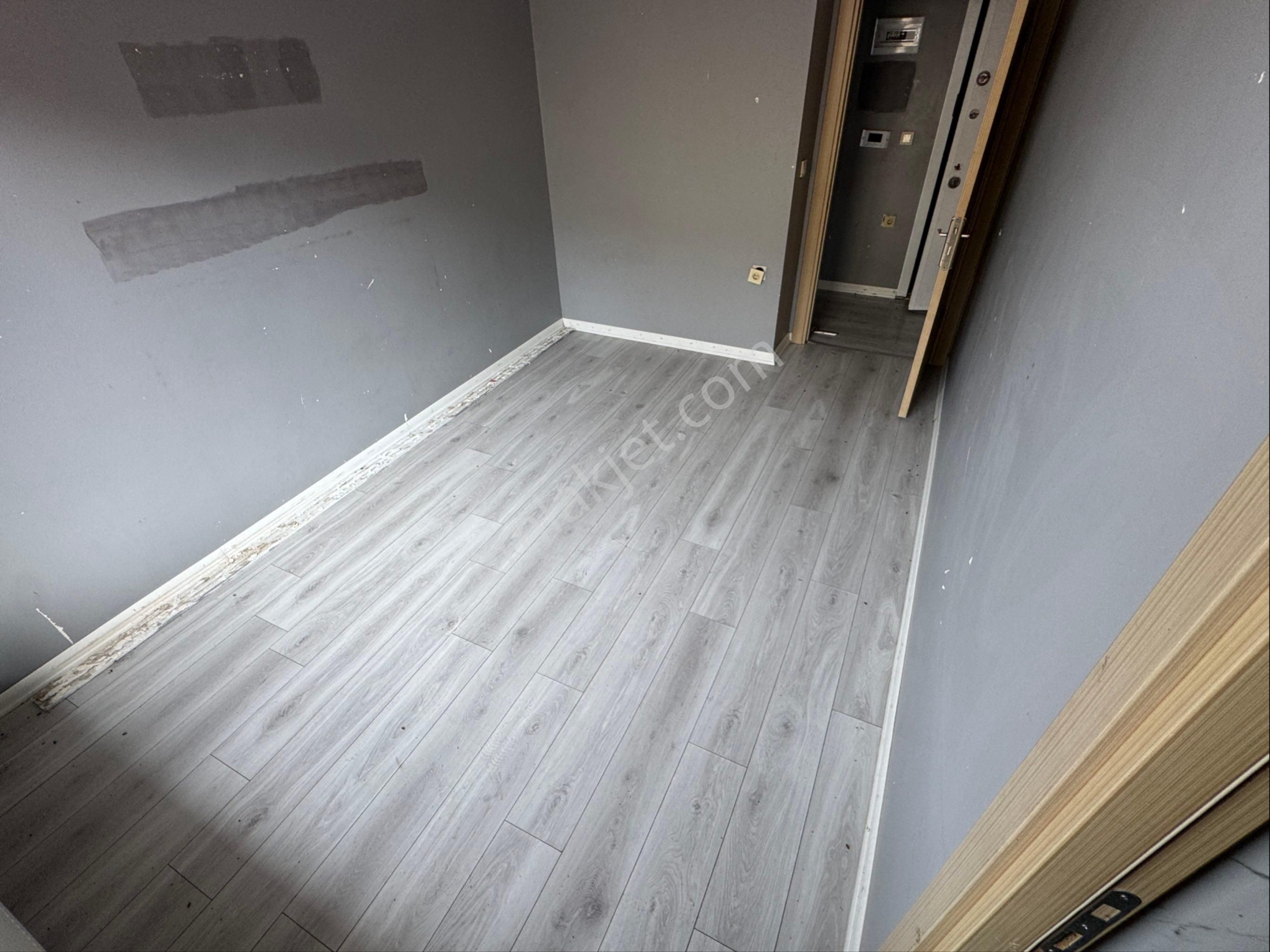 1987den Bugüne Güvenle Bulut Beta Emlaktan Satılık Üst Dublex - Görsel 4