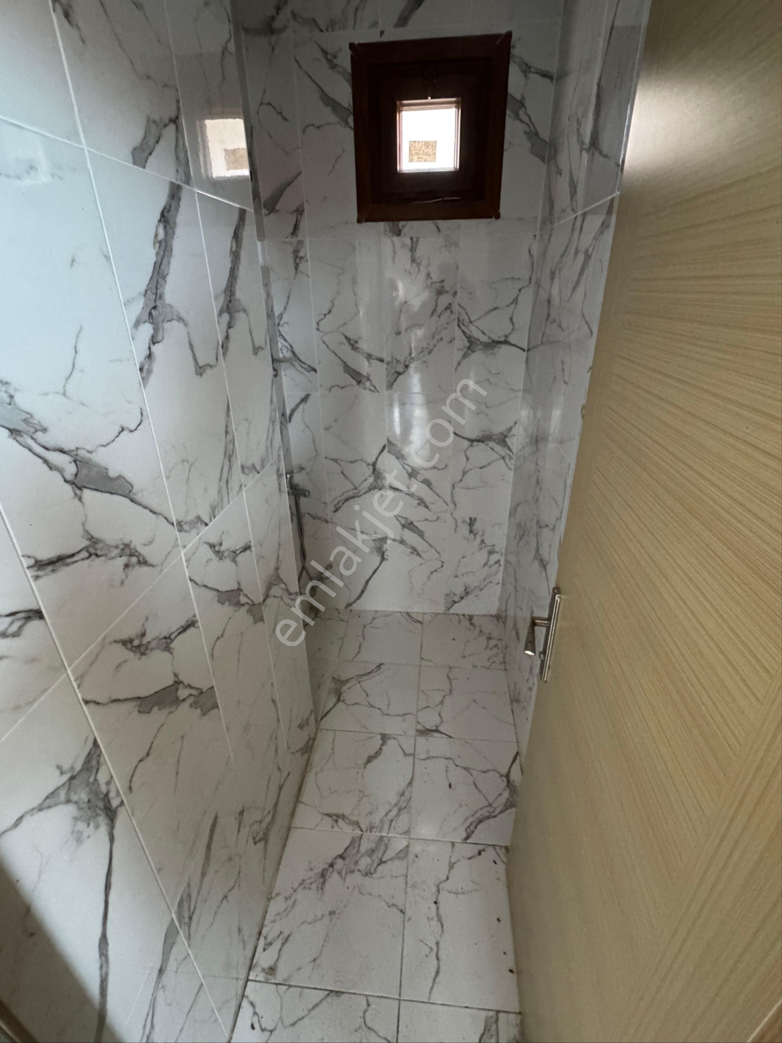 1987den Bugüne Güvenle Bulut Beta Emlaktan Satılık Üst Dublex - Görsel 12