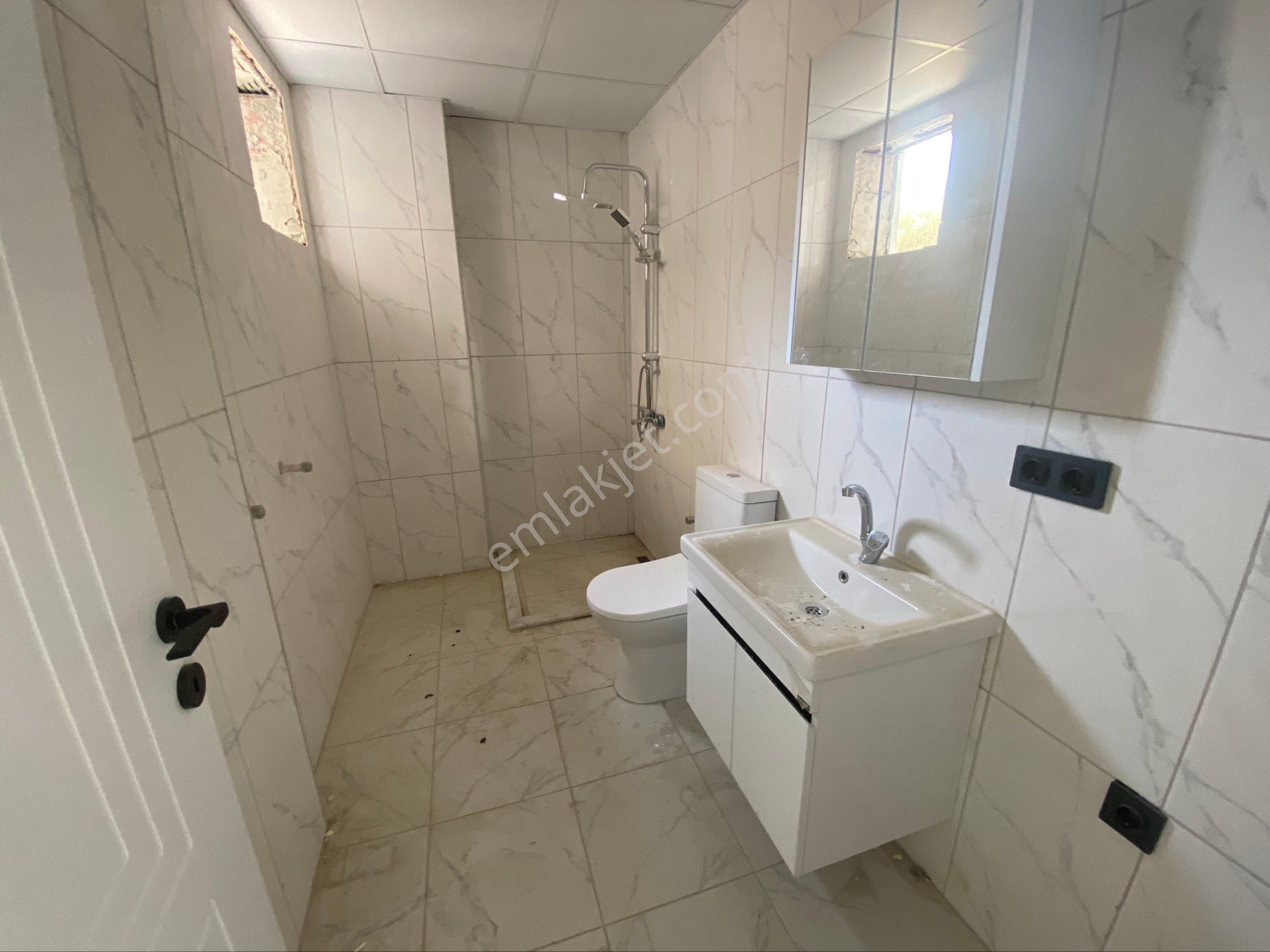 Kuşadası’da Merkezi Konumda Sıfır Satılık Rezidans Daire - Görsel 5