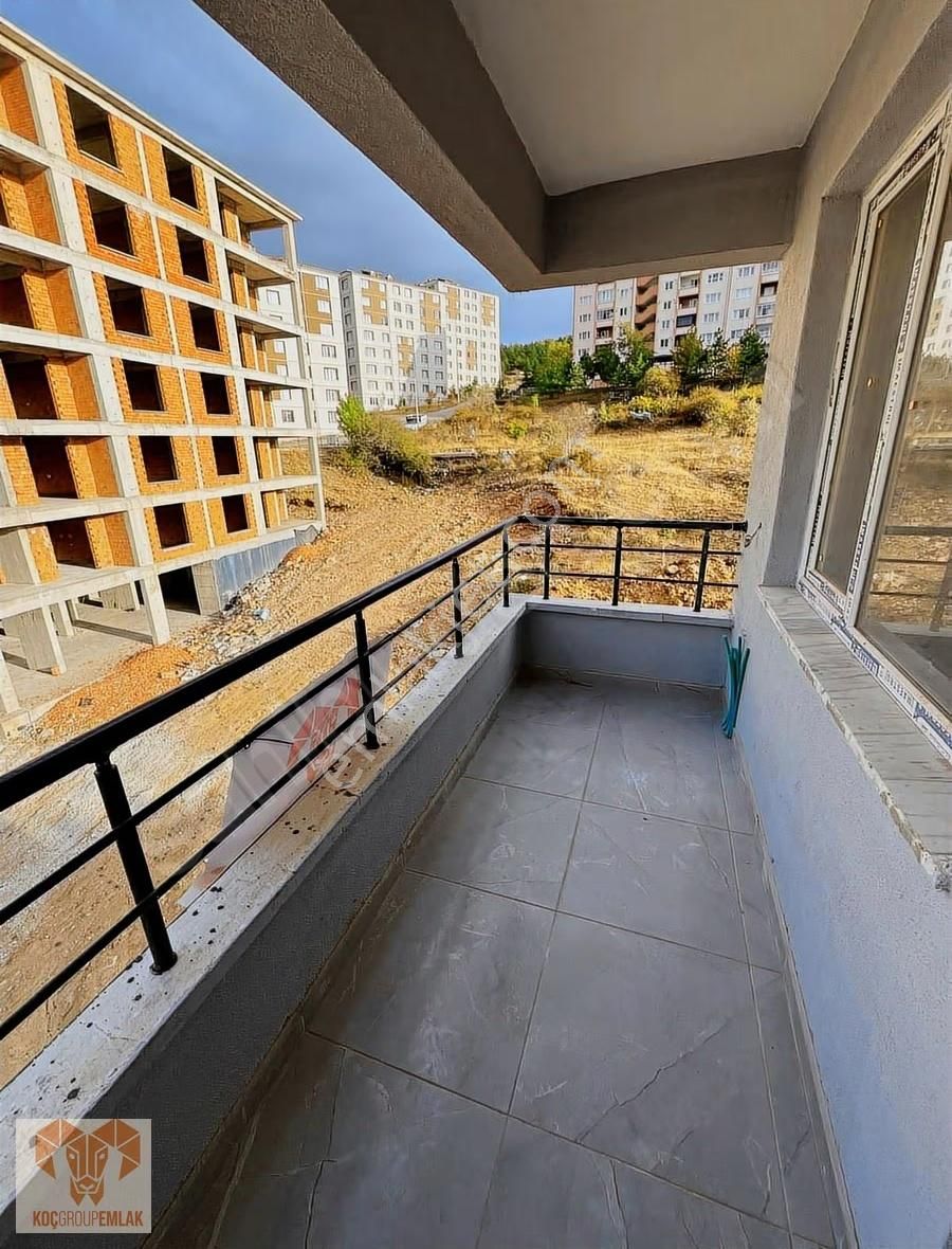 Yeni Gelişen Bölge 2+1 65m2 Sıfır Ara Kat Daire - Cepheleri Açık - Görsel 5
