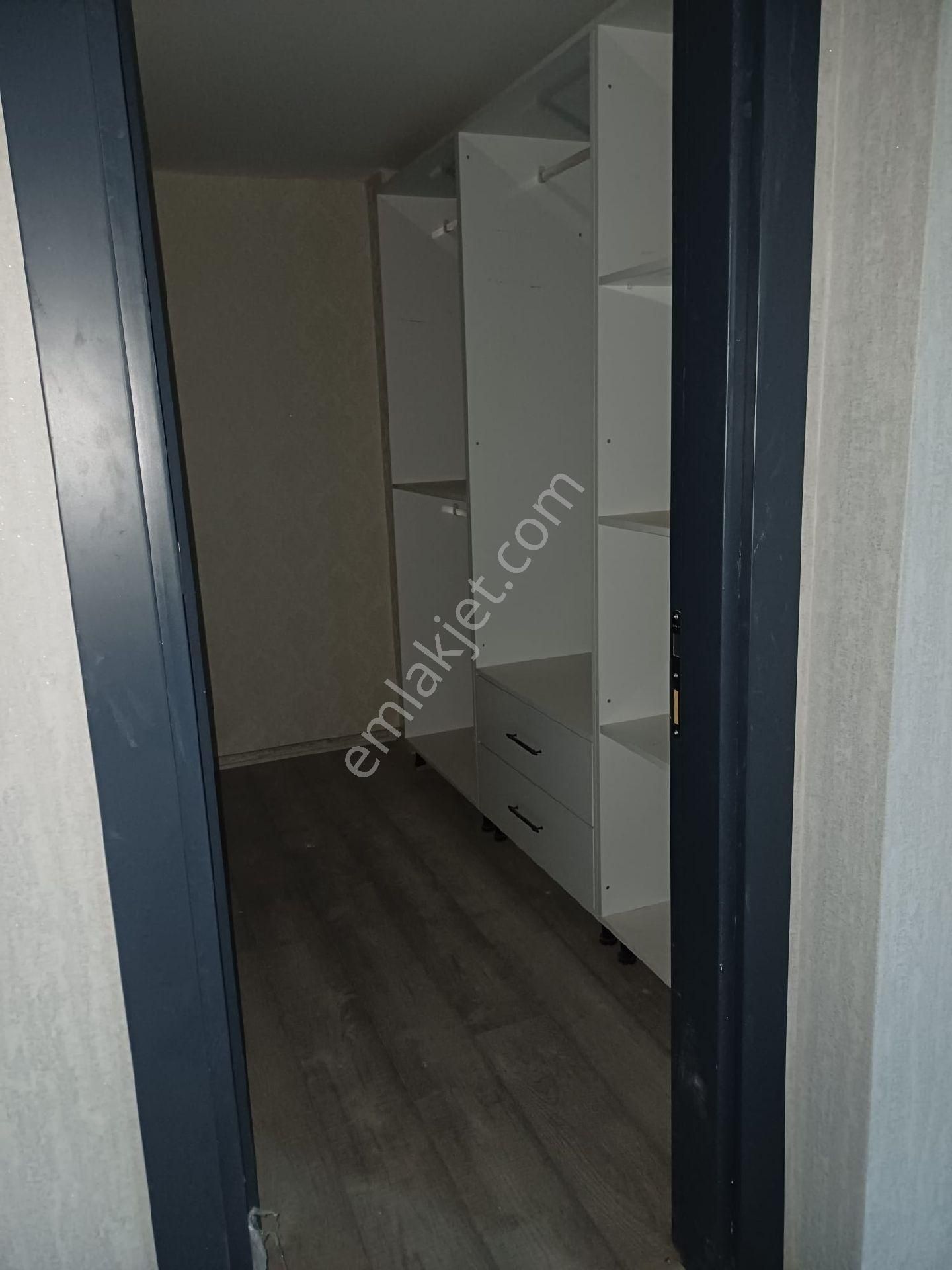 Yavuz Emlak Tan Satılık Daire Arakat Karaköprü Dogukent Mah - Görsel 17