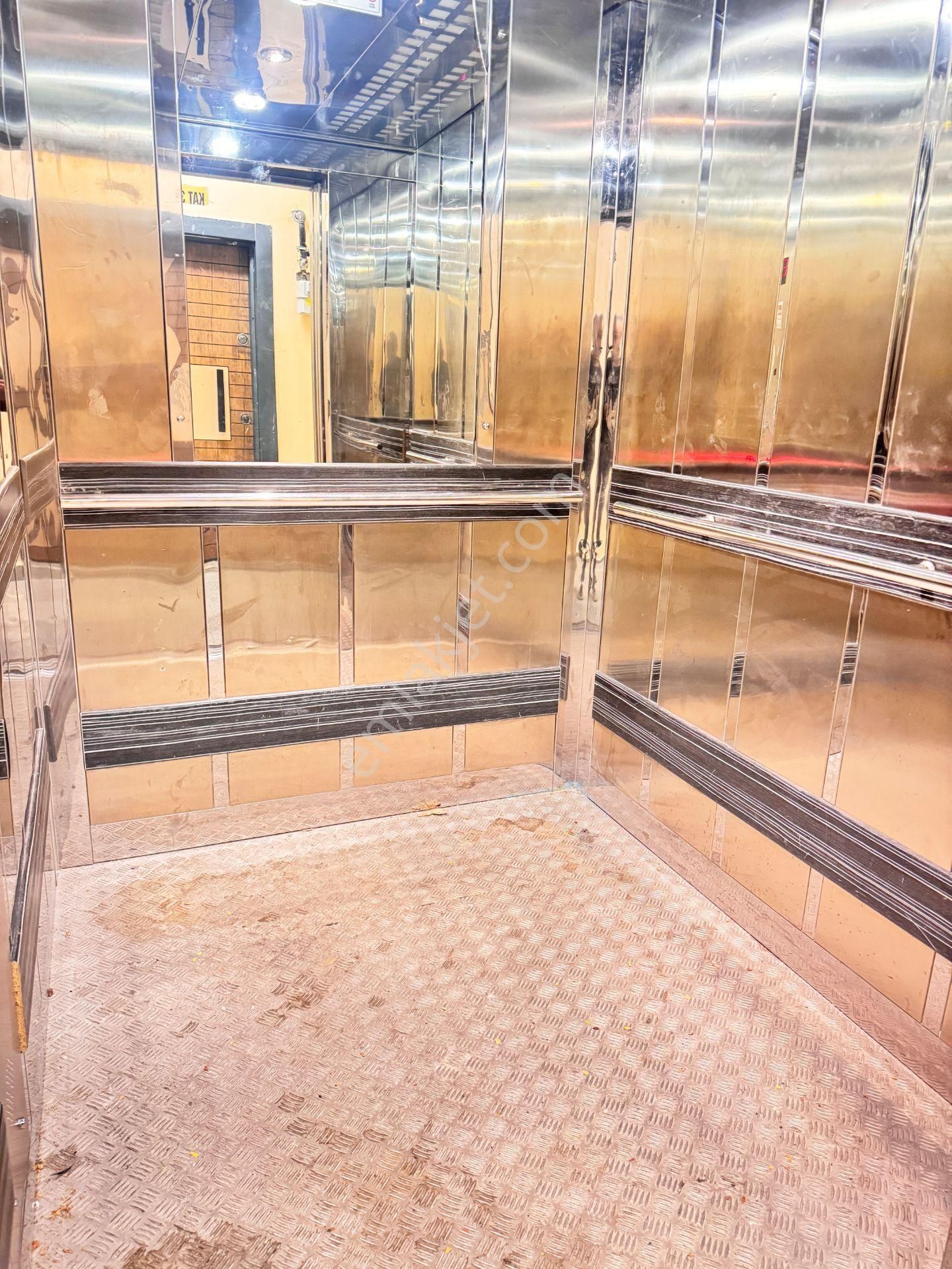 Pendik Ankara Caddesi Üzeri Kiralık Ofis Yönetim Plaza Katı - Görsel 11