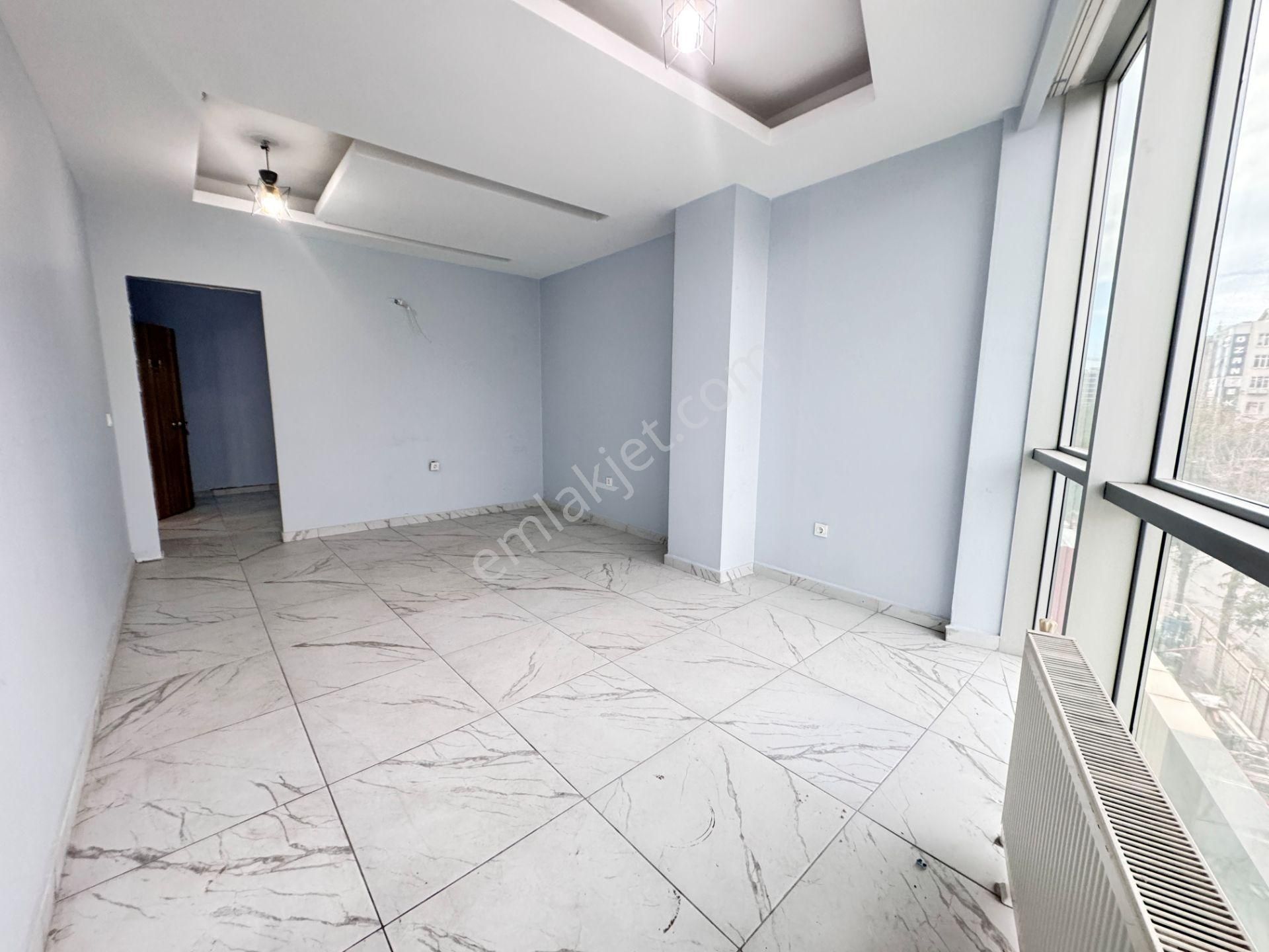 Pendik Ankara Caddesi Üzeri Kiralık Ofis Yönetim Plaza Katı - Görsel 16