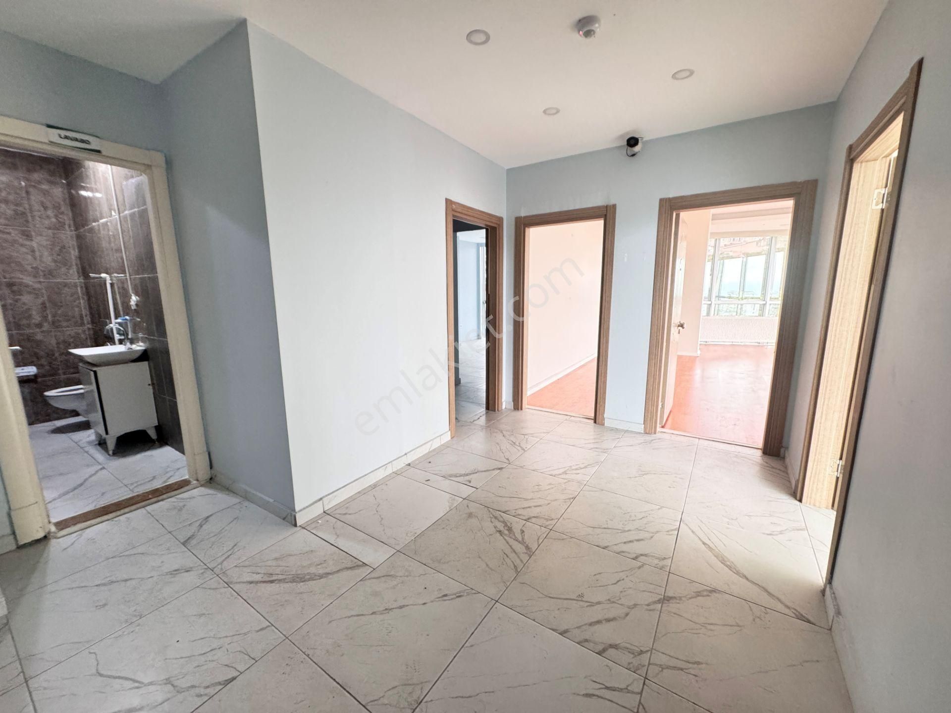 Pendik Ankara Caddesi Üzeri Kiralık Ofis Yönetim Plaza Katı - Görsel 15