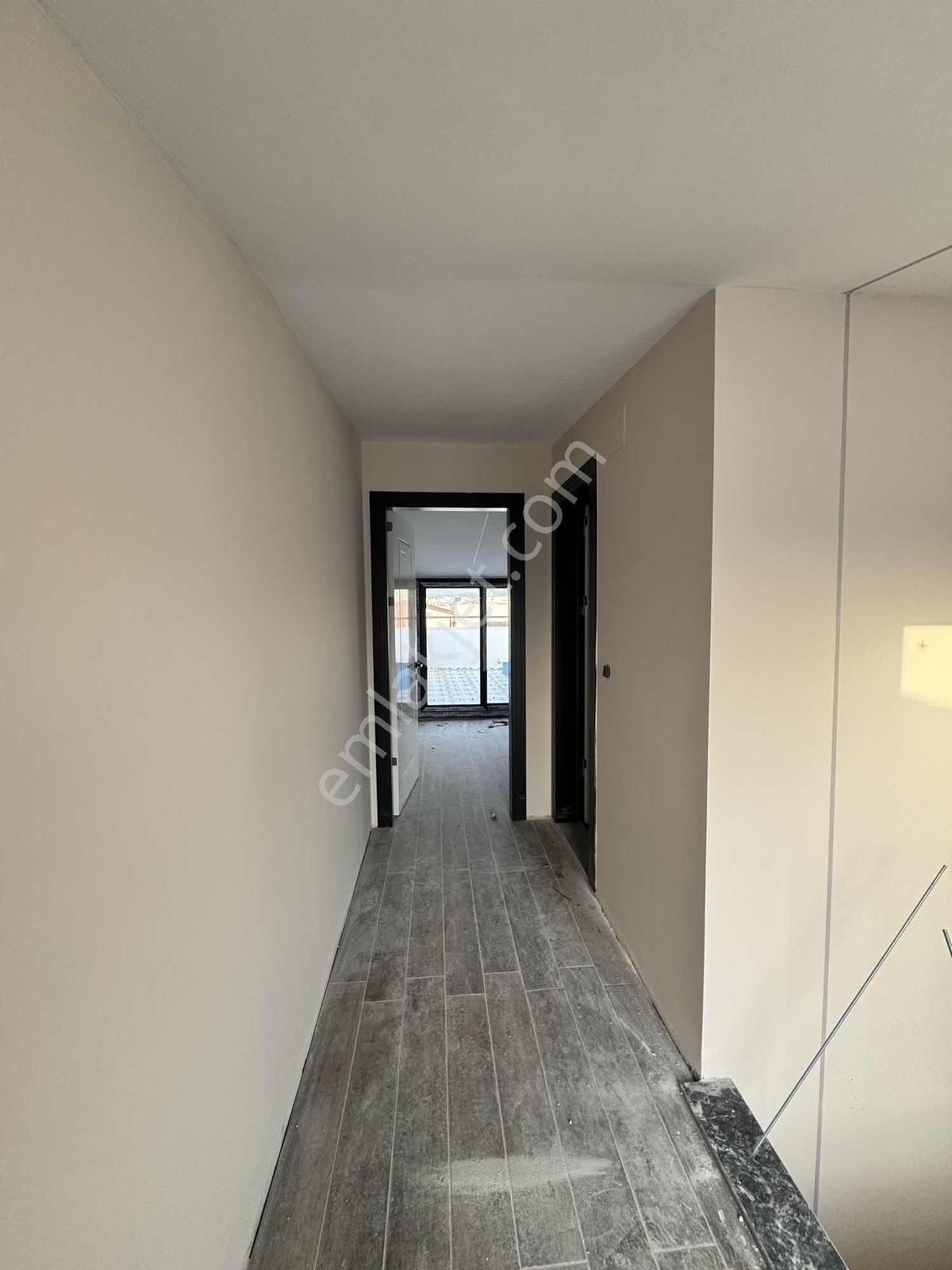 Hürriyet Mah. Kirazoğlu Hastanesi Yakını 3+1 180 M2 Dublex Daire - Görsel 13