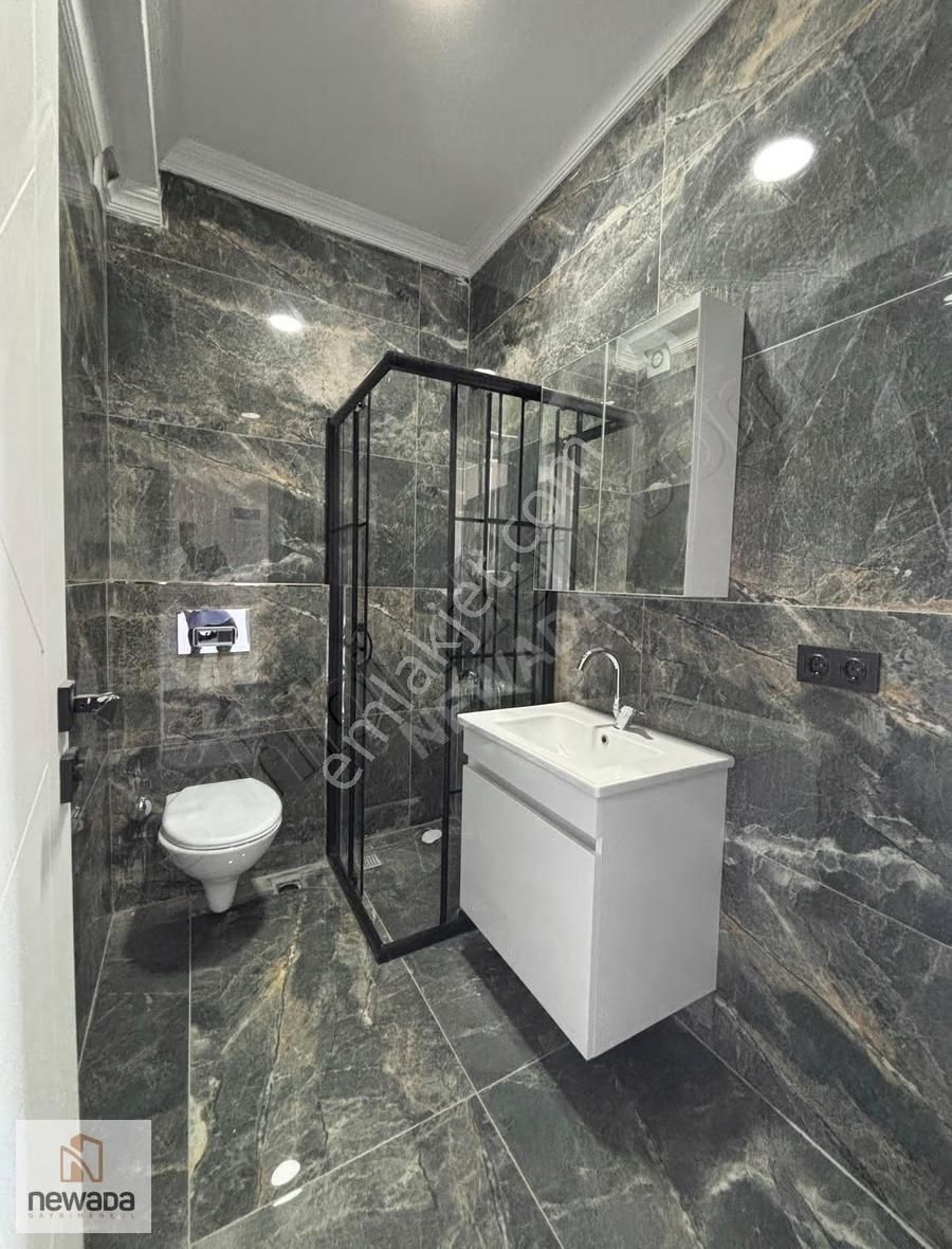 Serdivan 2. Cadde'de Yeni Bina'da Satılık Modern 1+0 Ofis - Görsel 8