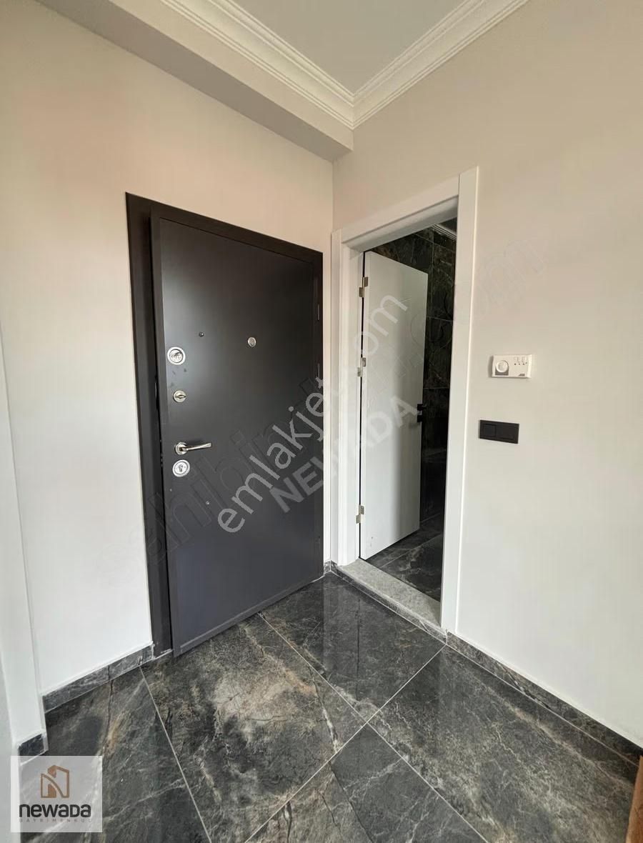 Serdivan 2. Cadde'de Yeni Bina'da Satılık Modern 1+0 Ofis - Görsel 9