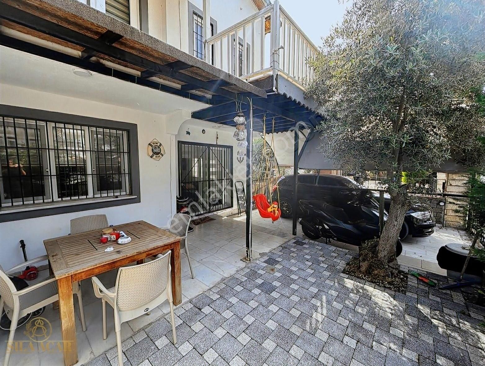 Sıla Acar'dan Akarca Mah. Sahil Bandında Satılık 4+1 Villa - Görsel 3