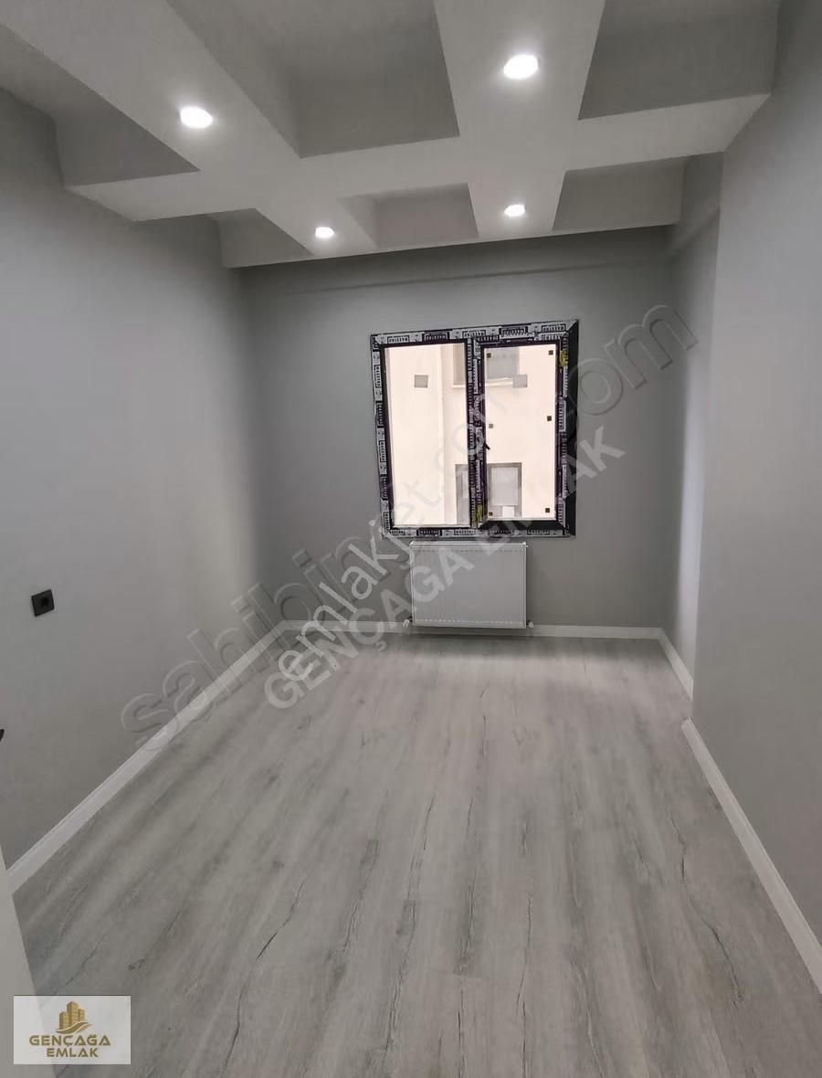 Gençağa Emlak'tan 3+1 Ebeveyn Banyolu Satılık Daire - Görsel 2