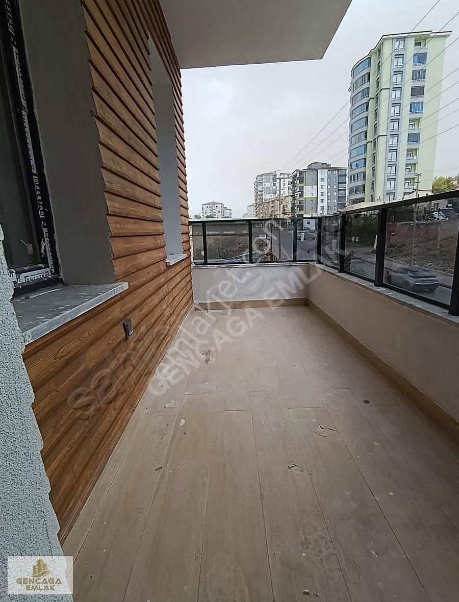 Gençağa Emlak'tan 3+1 Ebeveyn Banyolu Satılık Daire - Görsel 12