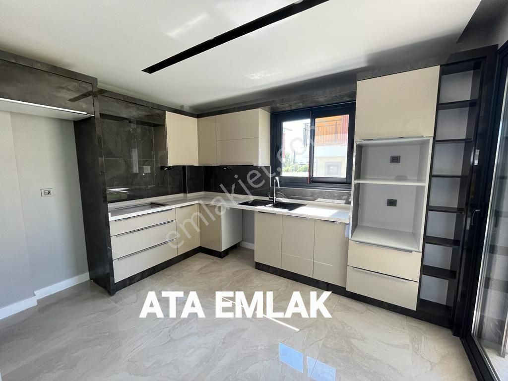 Davutlarda Özel Havuzlu Tek Müstakil Bahçeli 3+1 Sıfır Villa - Görsel 16