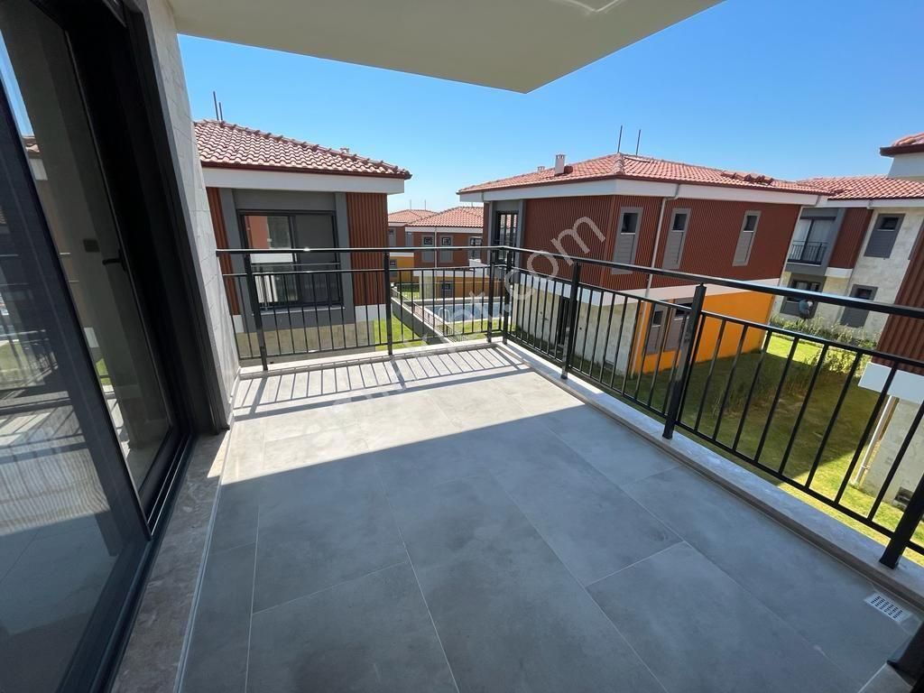 Davutlarda Özel Havuzlu Tek Müstakil Bahçeli 3+1 Sıfır Villa - Görsel 35