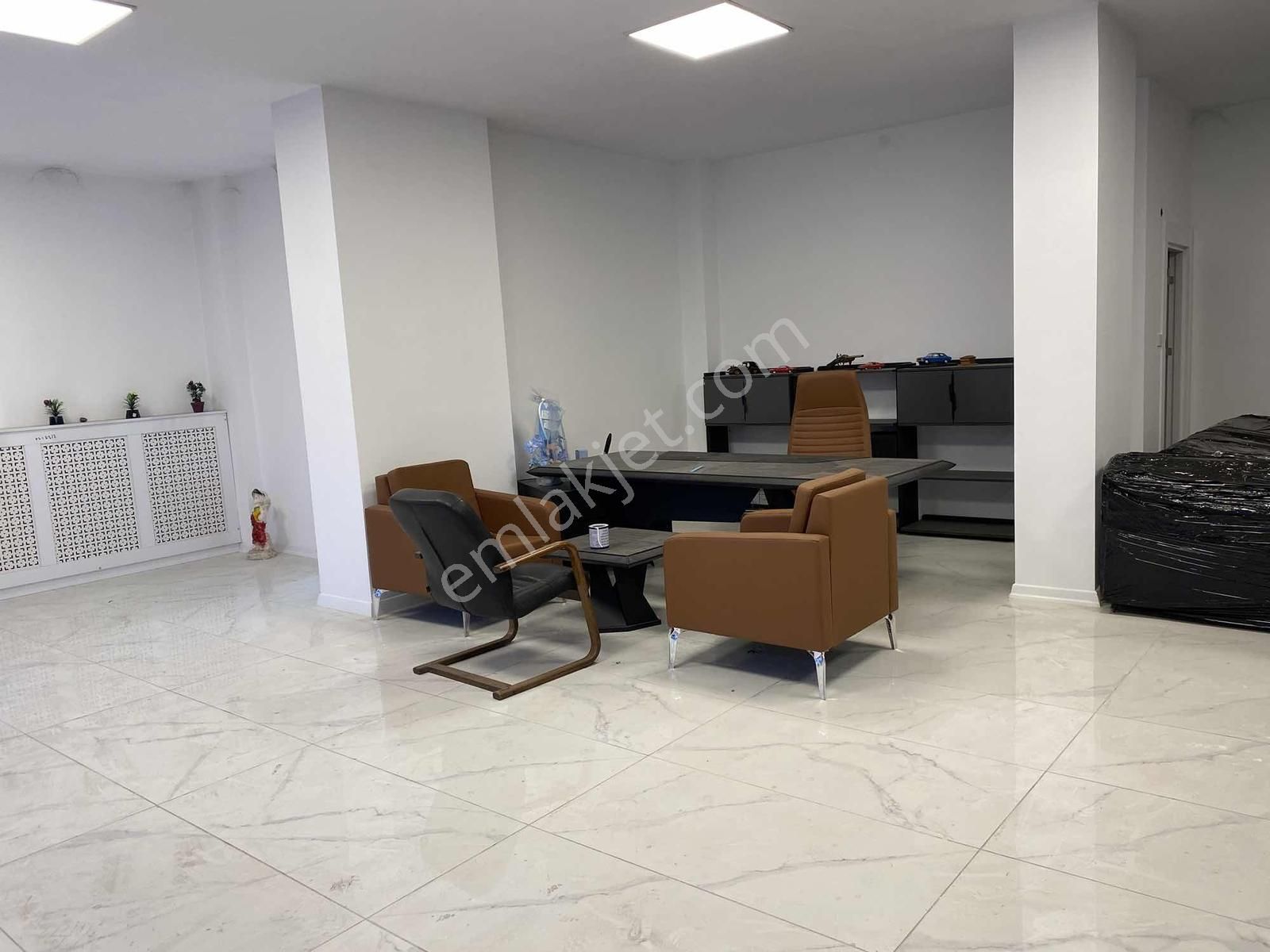 Kr Unity Den Cadde Cepheli Kiralık İşyeri&ofis - Görsel 3
