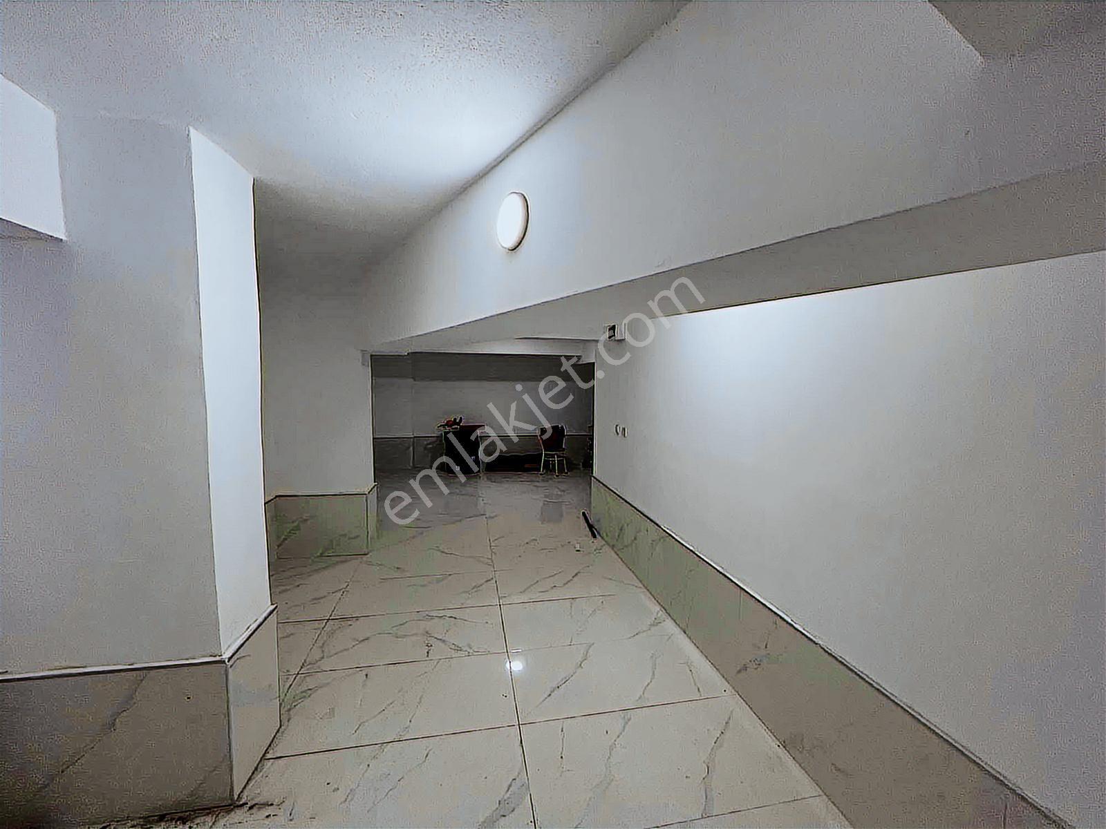 Kr Unity Den Cadde Cepheli 250 M2 Satılık İşyeri - Görsel 17