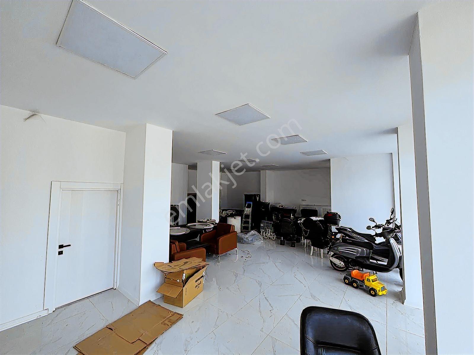 Kr Unity Den Cadde Cepheli 250 M2 Satılık İşyeri - Görsel 4