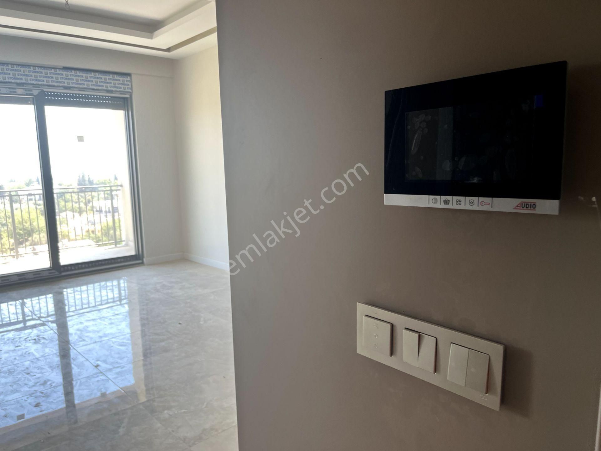 Muhteşem Lokasyon Deniz Görür Donatılı Site Geniş M2 - Görsel 11