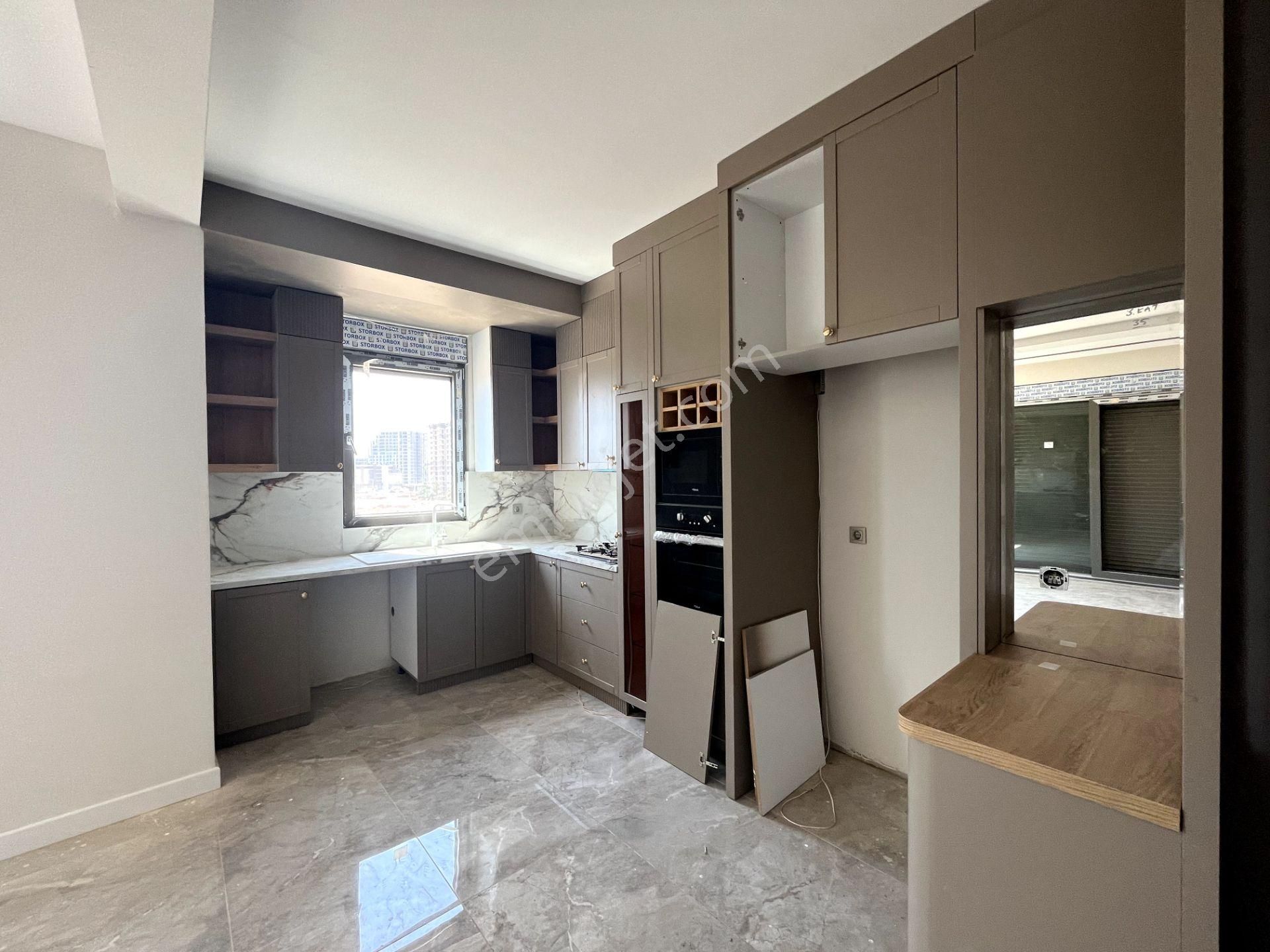 Muhteşem Lokasyon Deniz Görür Donatılı Site Geniş M2 - Görsel 4