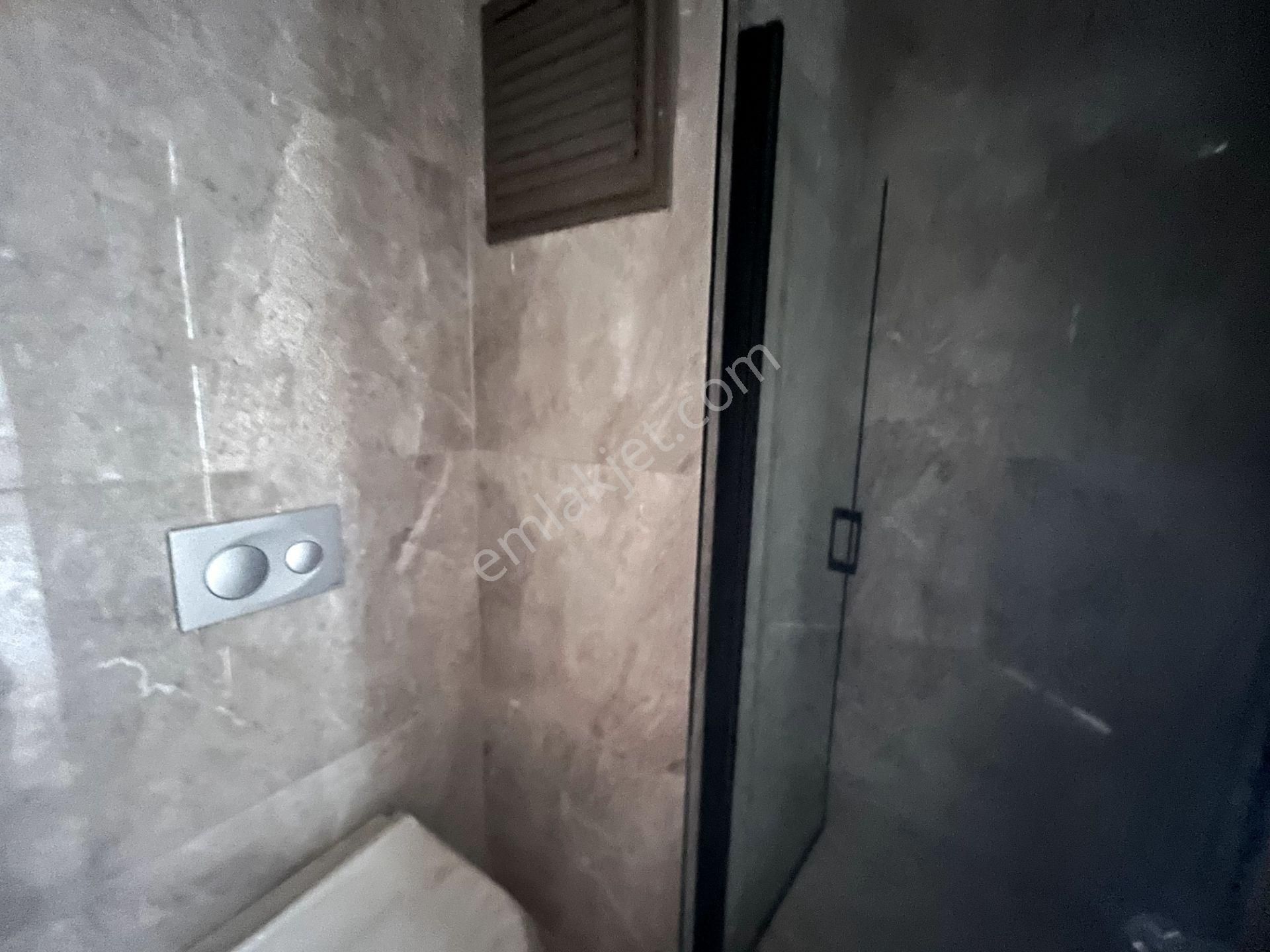 Muhteşem Lokasyon Deniz Görür Donatılı Site Geniş M2 - Görsel 7