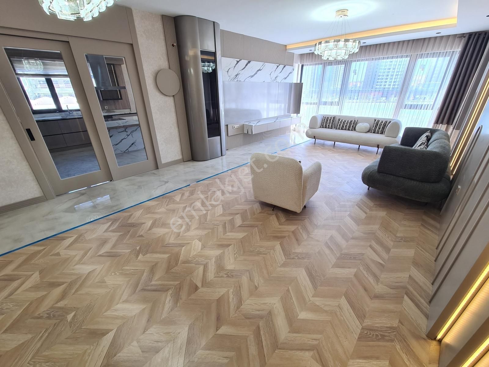 Ovacık Göbekte Bulvar Cepheli Ultra Lüks 4+1 Realty Gate'ten