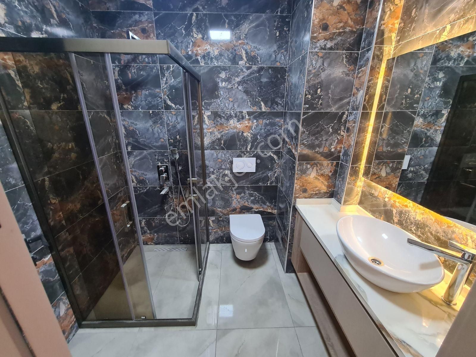 Ovacık Göbekte Bulvar Cepheli Ultra Lüks 4+1 Realty Gate'ten - Görsel 9