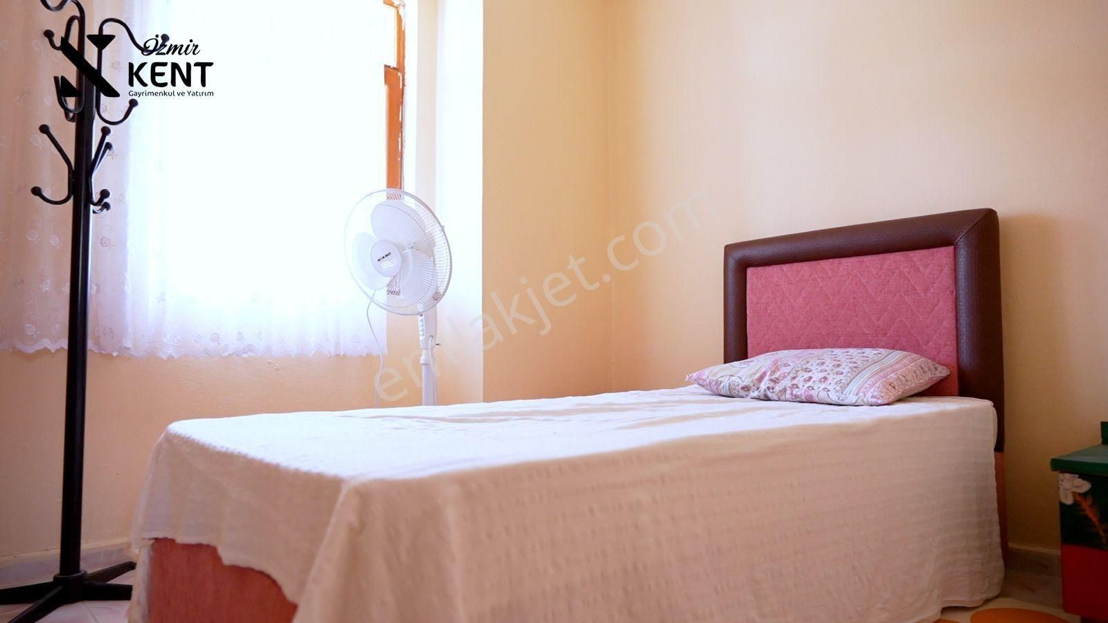 Dikili Salihler Satılık 160 M2 Tripleks 4+1 Villa - Görsel 25