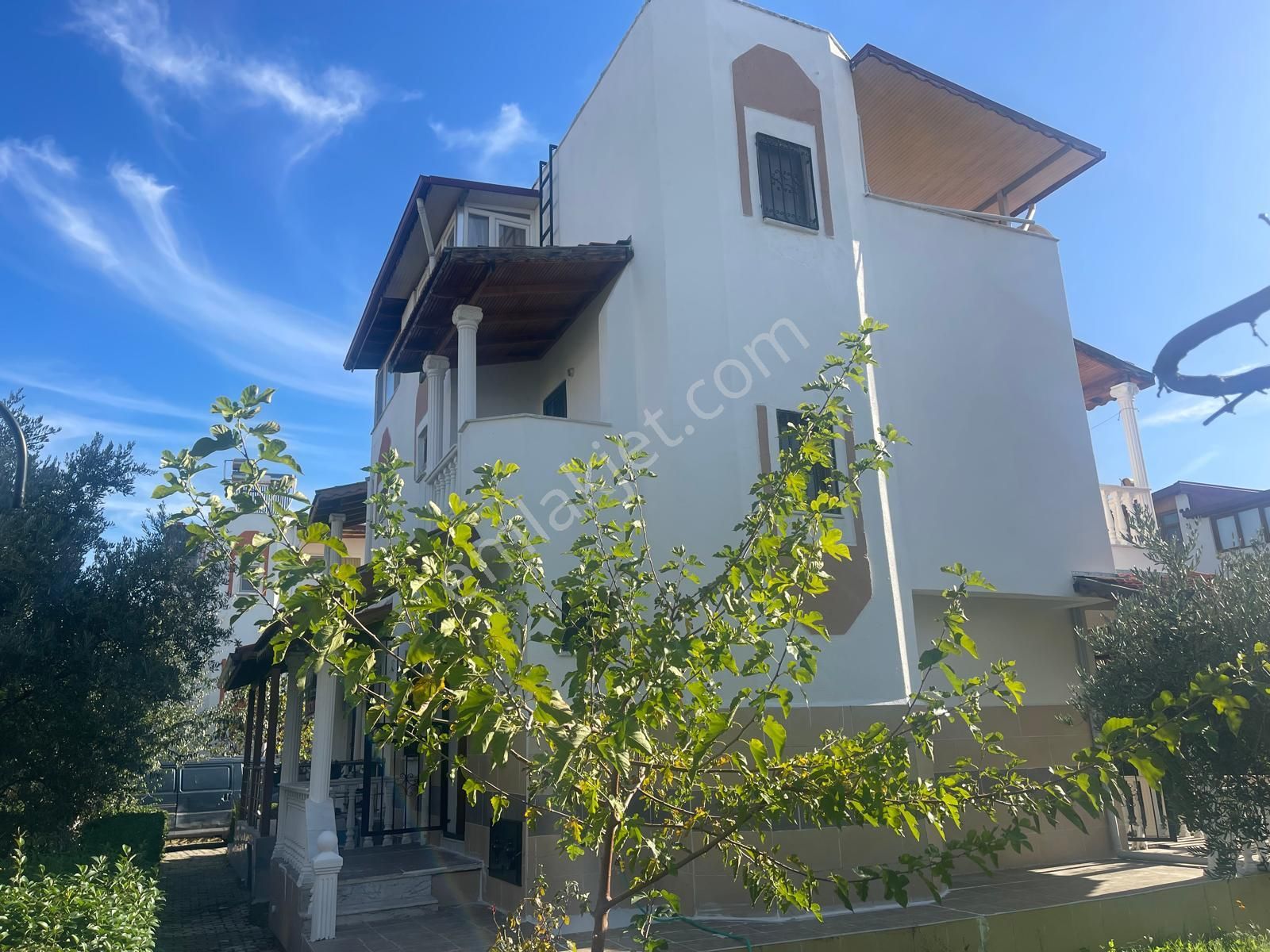 Dikili Salihler Satılık 160 M2 Tripleks 4+1 Villa - Görsel 18