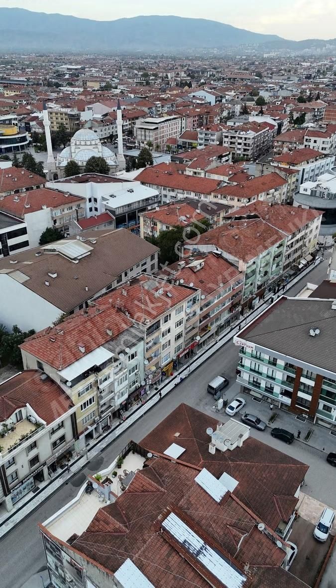 Eski Belediye Sokağında 2+1 Daire - Görsel 17