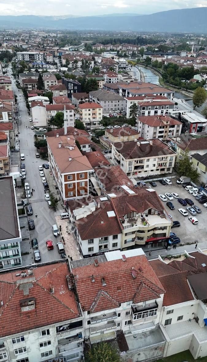 Eski Belediye Sokağında 2+1 Daire - Görsel 18