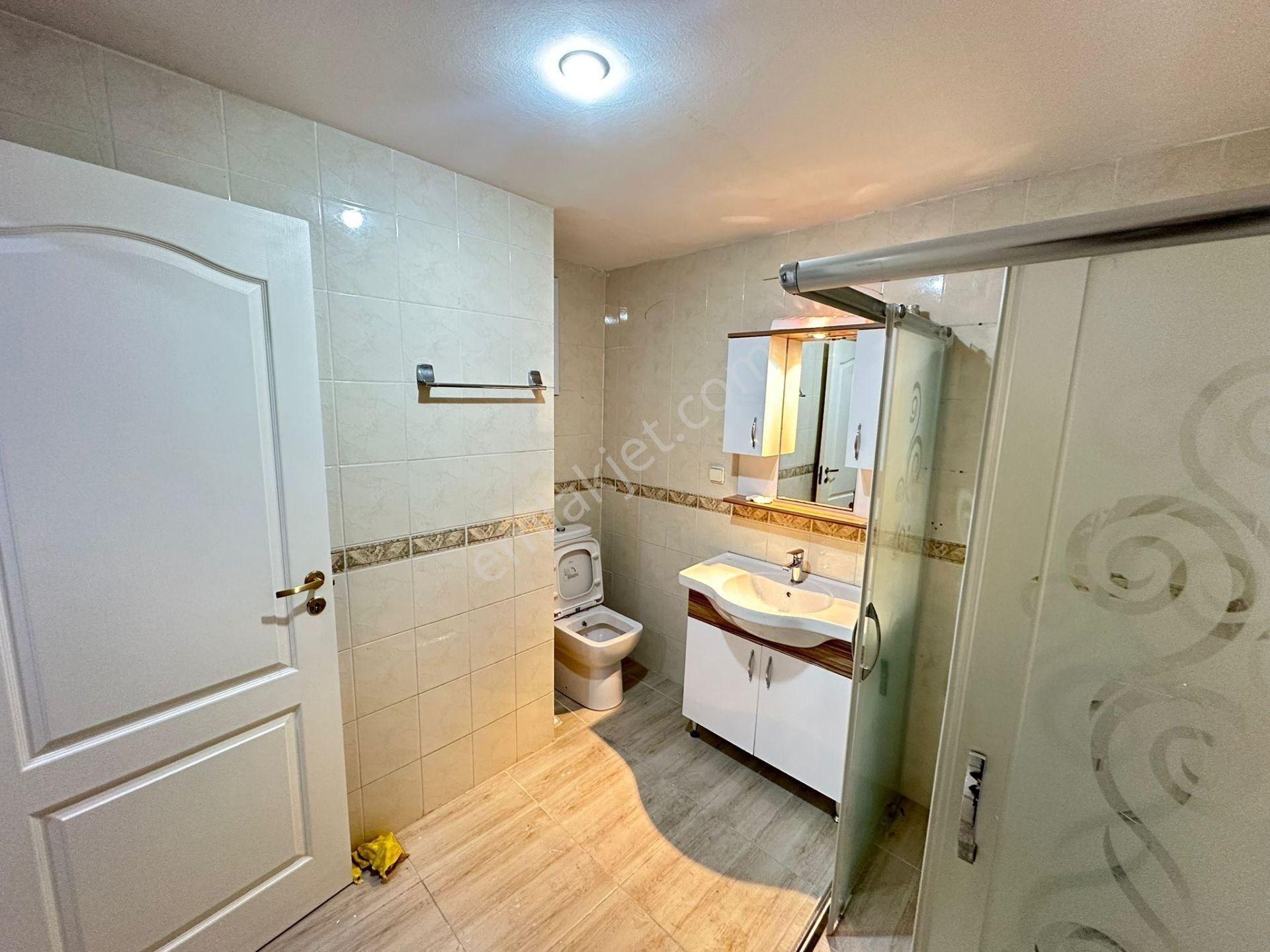 Beylikdüzü Yakuplu Marmara İhlas Marmara Evleri 1. Kısım Da Kısa Katlı D Bloklarda Kiralık Daire - Görsel 35