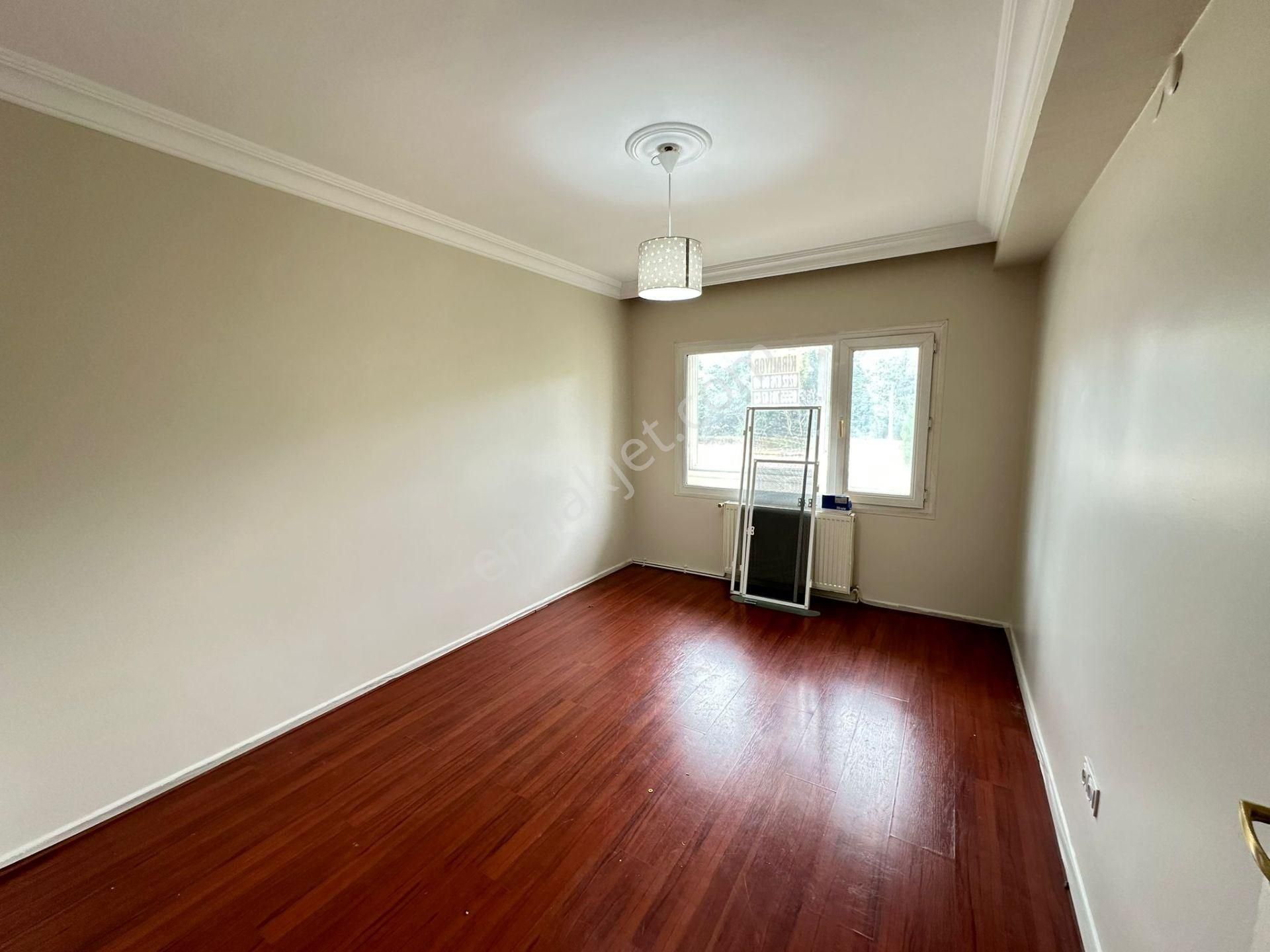 Beylikdüzü Yakuplu Marmara İhlas Marmara Evleri 1. Kısım Da Kısa Katlı D Bloklarda Kiralık Daire - Görsel 32