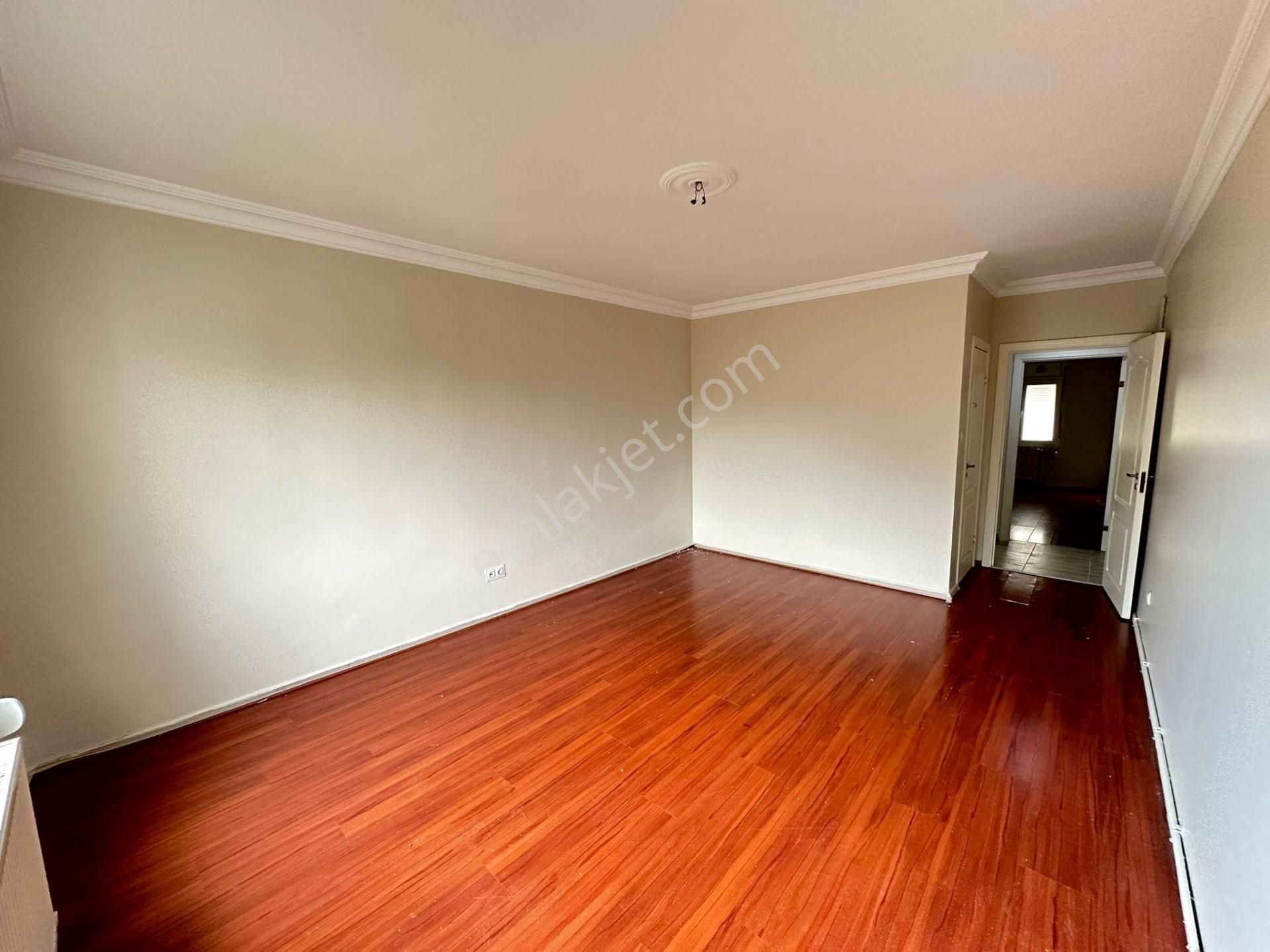 Beylikdüzü Yakuplu Marmara İhlas Marmara Evleri 1. Kısım Da Kısa Katlı D Bloklarda Kiralık Daire - Görsel 17