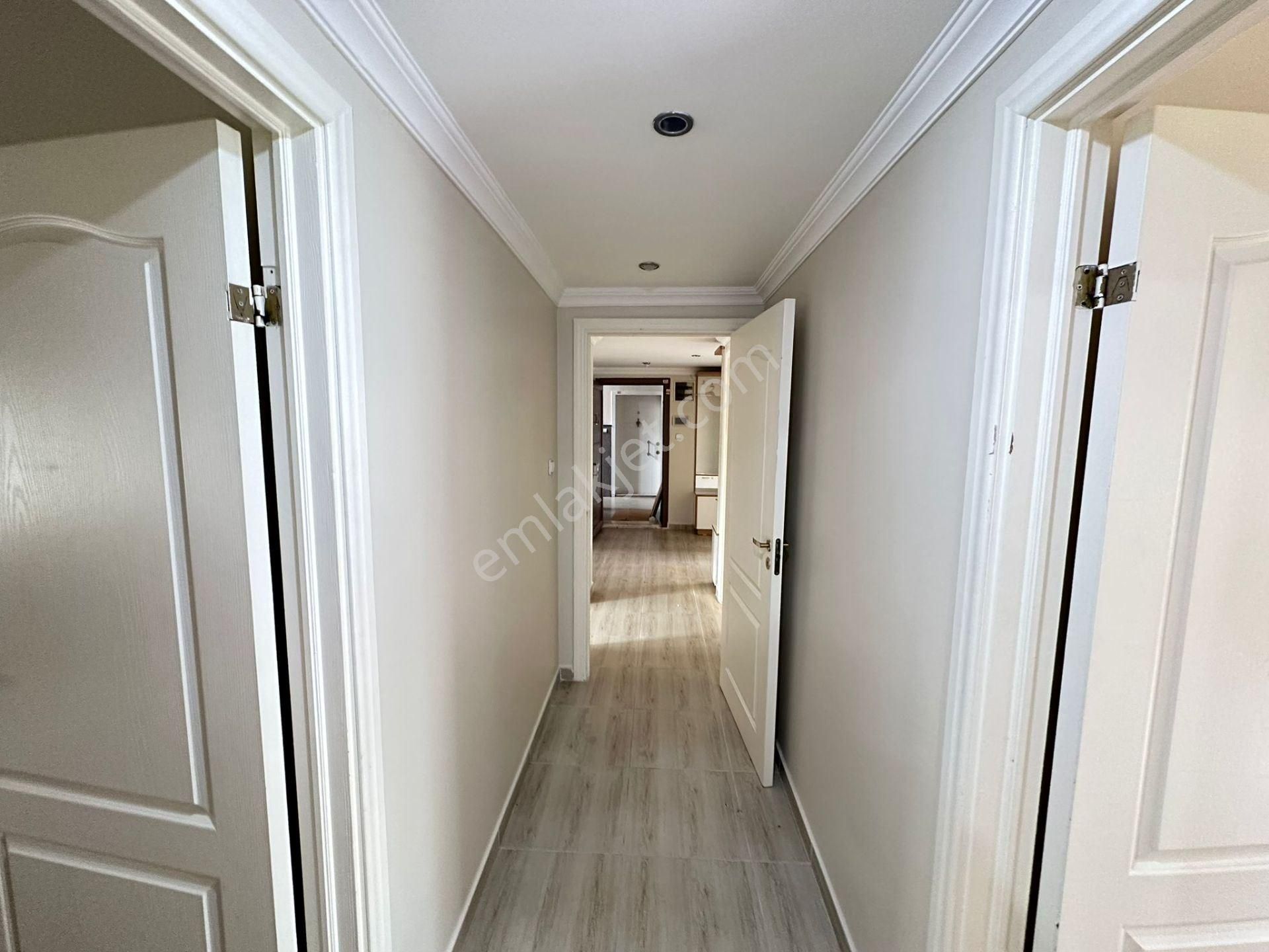 Beylikdüzü Yakuplu Marmara İhlas Marmara Evleri 1. Kısım Da Kısa Katlı D Bloklarda Kiralık Daire - Görsel 12