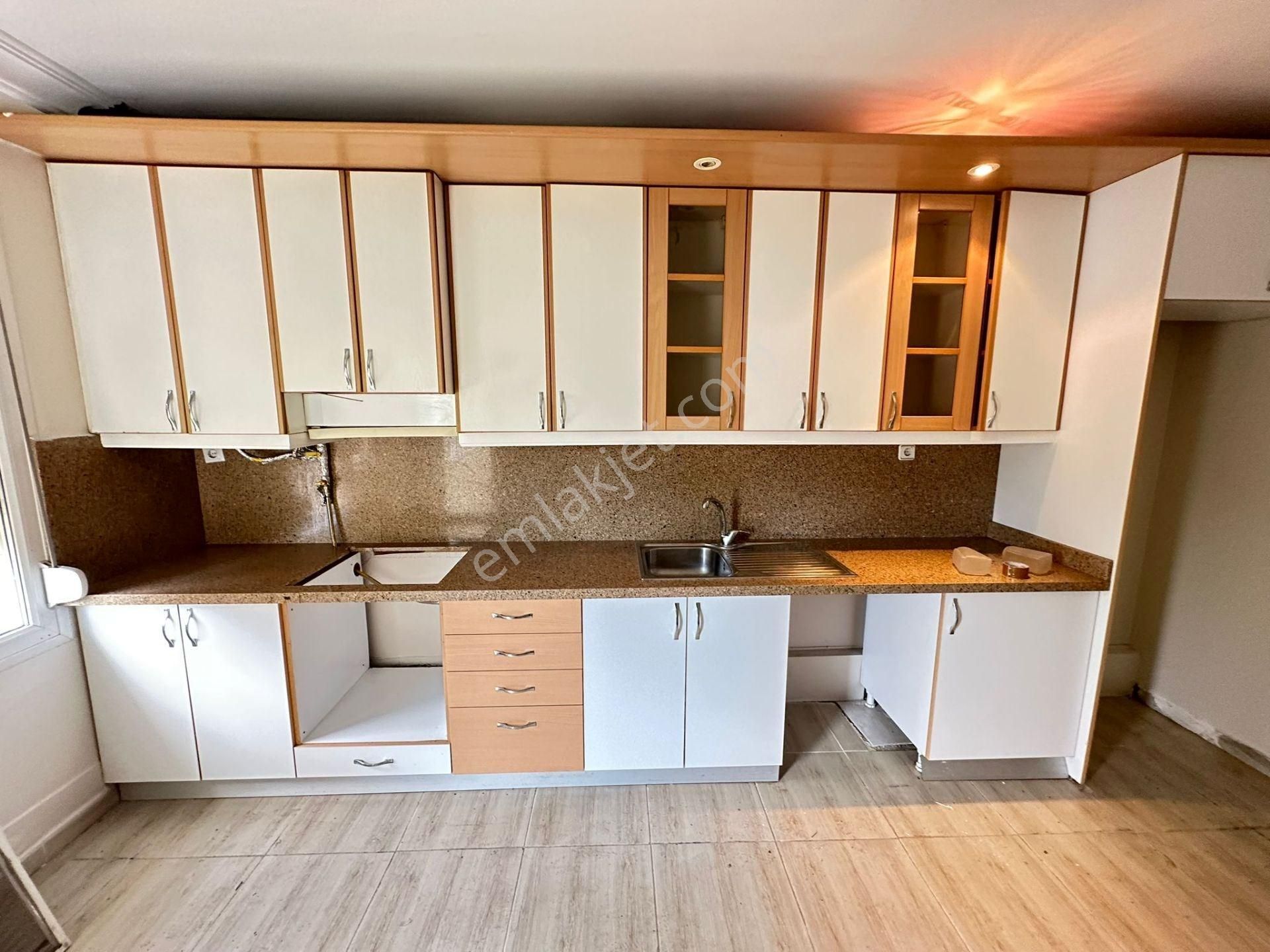 Beylikdüzü Yakuplu Marmara İhlas Marmara Evleri 1. Kısım Da Kısa Katlı D Bloklarda Kiralık Daire - Görsel 28