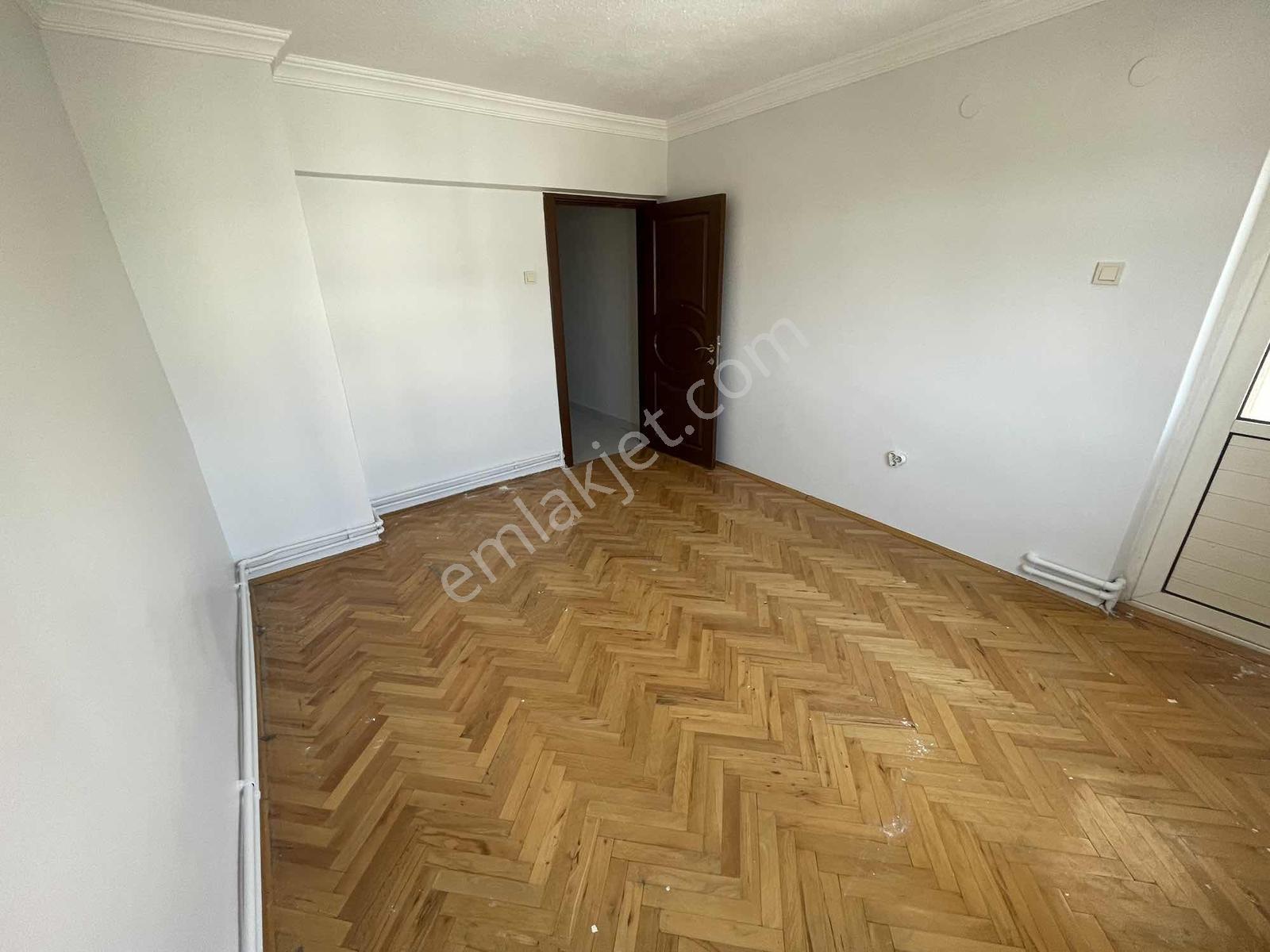 Etliğin En Gözde Yerinde Site İçinde Fırsat Kiralık Daire - Görsel 6