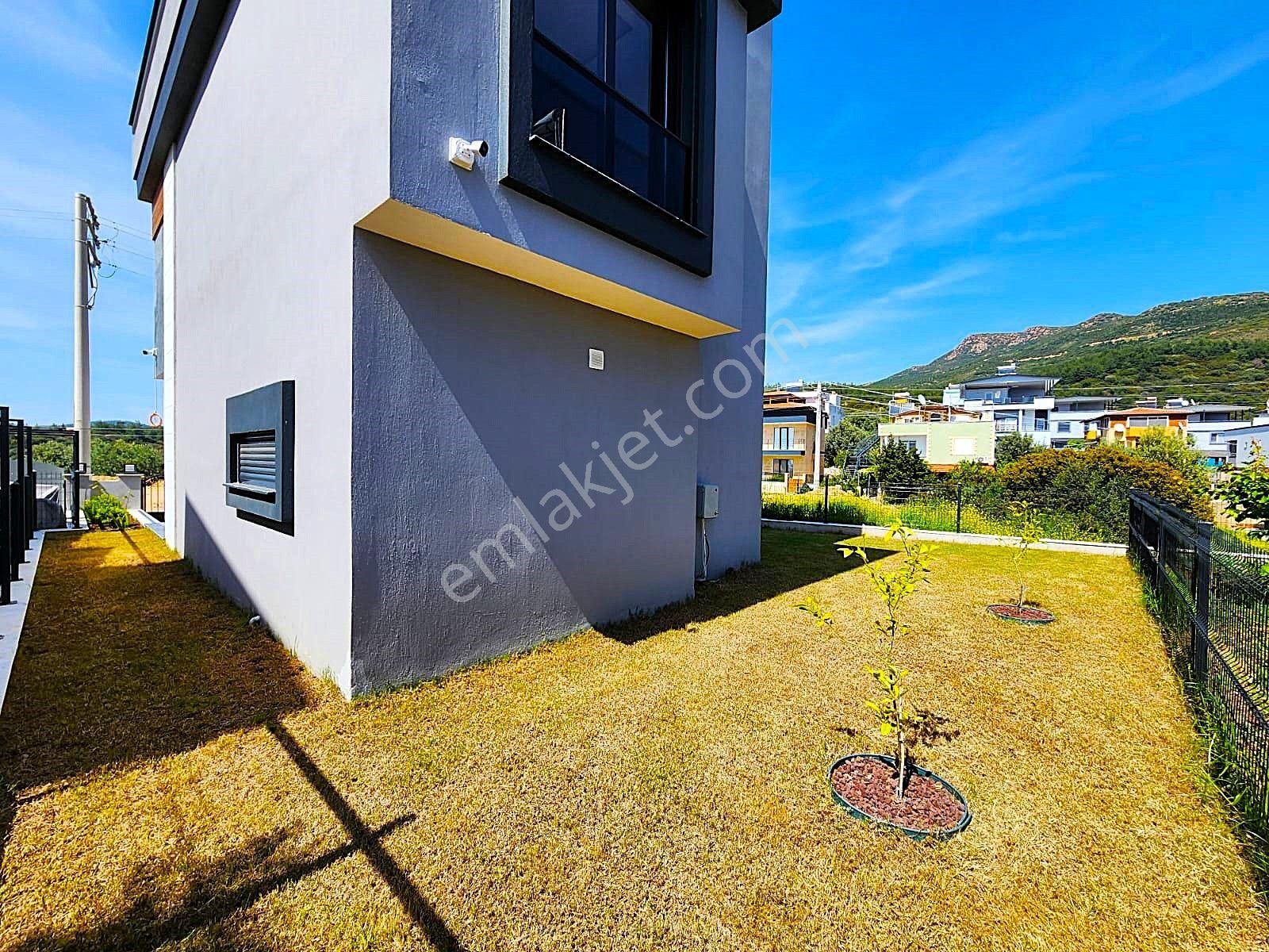 İzmir Seferihisar Doğanbey De Satılık Müstakil Yazlık Villa 3+1 - Görsel 11