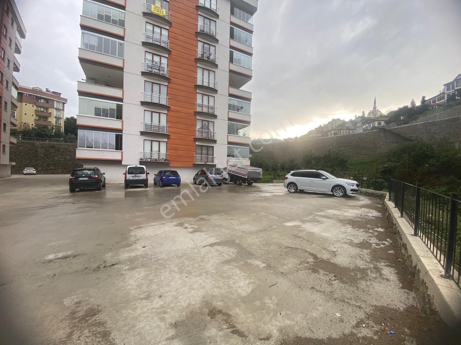 Akçaabat Durbinarmahallesinde Satılık Doğalgazlı Asansörlü Daire 6.kat Ful Deniz Manzarali - Görsel 4