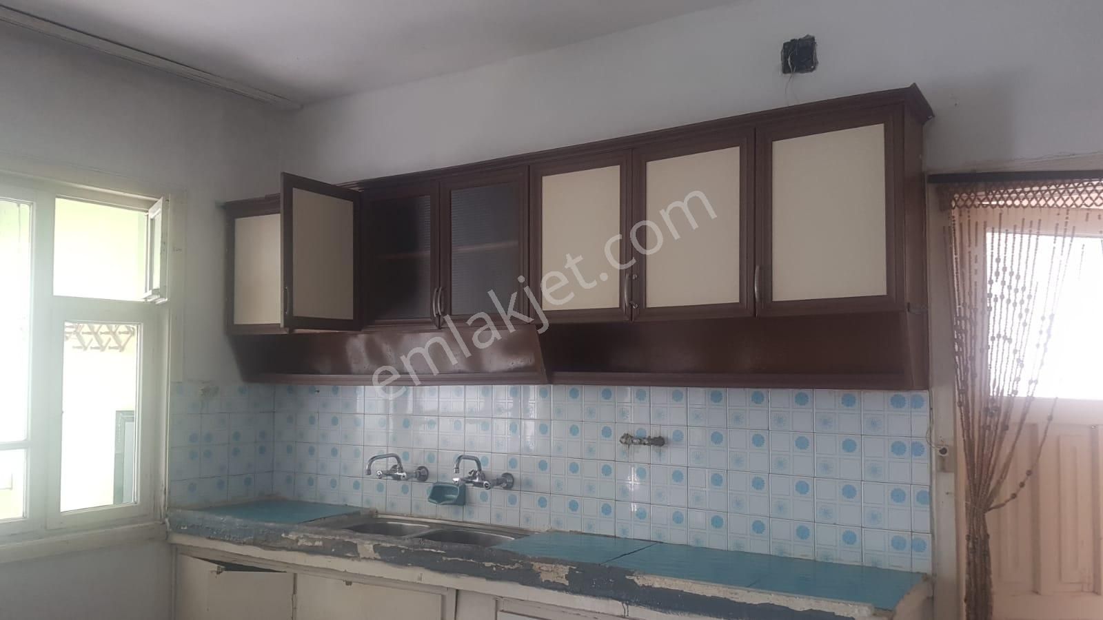 Sahibinden Kiralık. Karşıyaka Karakolu Ana Cadde Üzerinde Müstakil - Görsel 8