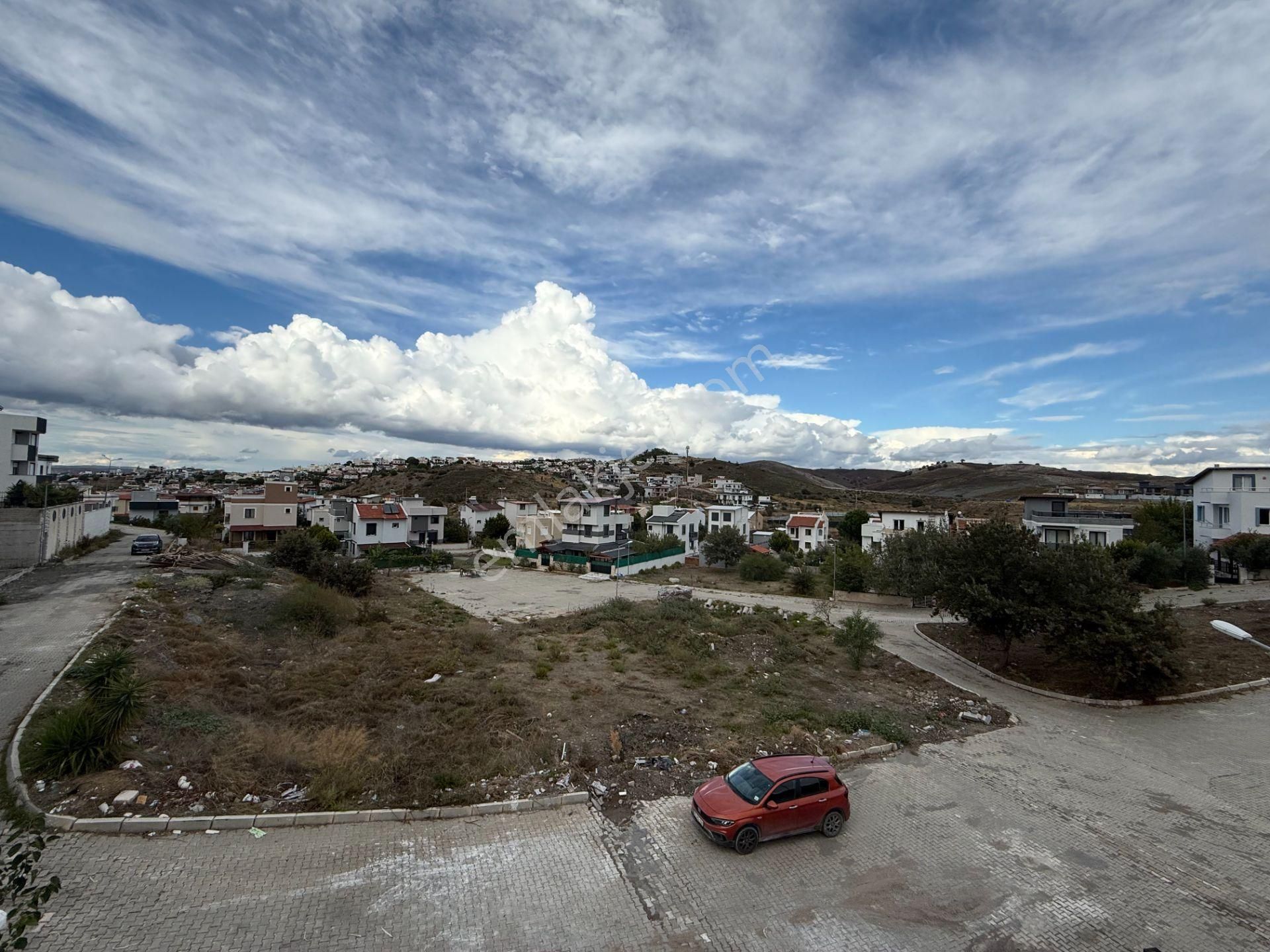 Seferihisar Akarca’da Denize Yürüme Mesafesinde Bahçeli Villa - Görsel 23