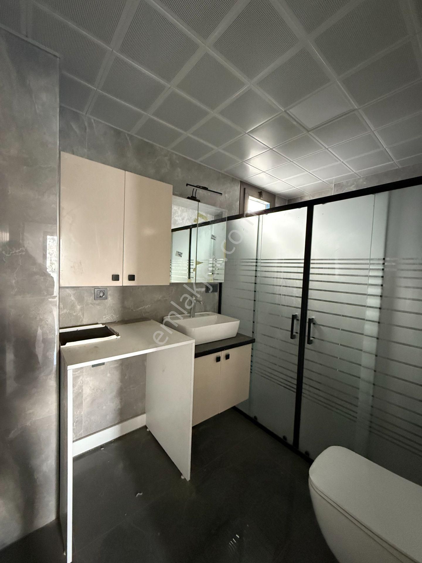 Seferihisar Akarca’da Denize Yürüme Mesafesinde Bahçeli Villa - Görsel 19