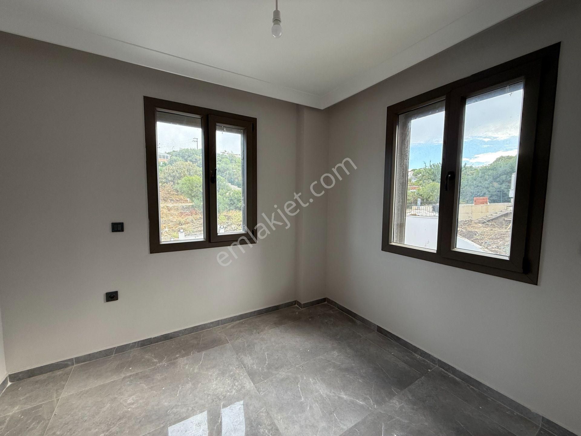 Seferihisar Akarca’da Denize Yürüme Mesafesinde Bahçeli Villa - Görsel 15