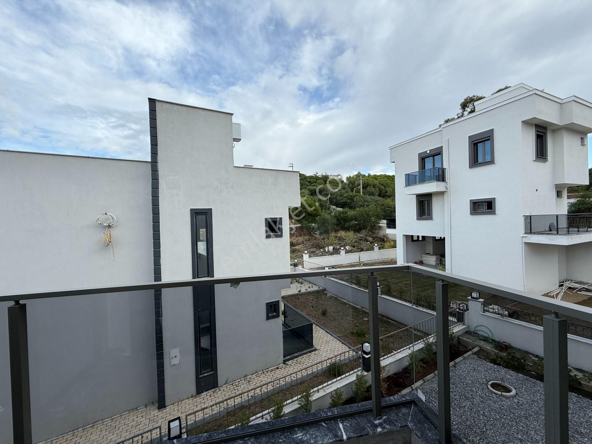 Seferihisar Akarca’da Denize Yürüme Mesafesinde Bahçeli Villa - Görsel 3