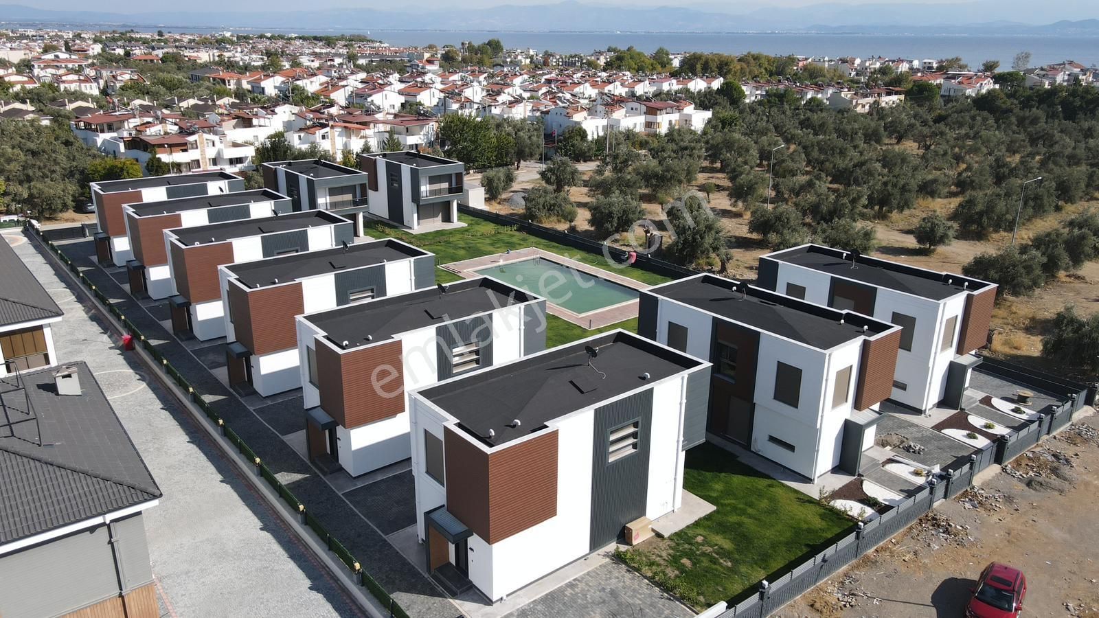 Irmaksudan Güre De Rüya Gibi Bir Yaşam Özel Tasarımlı 3+1 Vill - Görsel 29