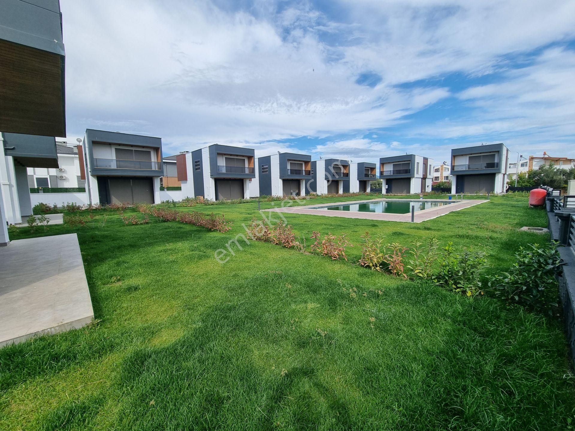 Irmaksudan Güre De Rüya Gibi Bir Yaşam Özel Tasarımlı 3+1 Vill - Görsel 7